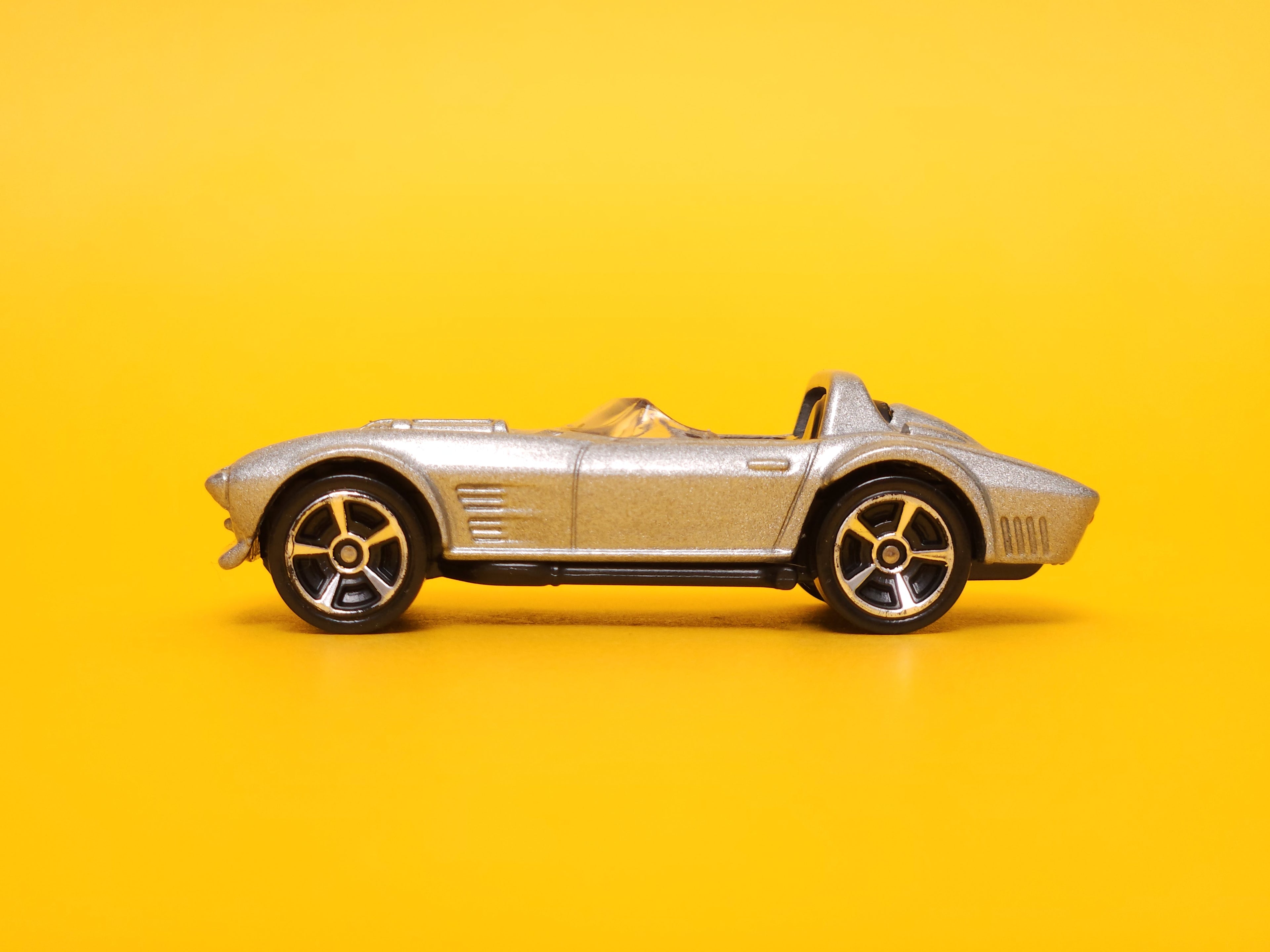 Corvette Grand Sport Roadster: Fast & Furious Metalflake Silver – 2023 Mattel Hot Wheels Basic