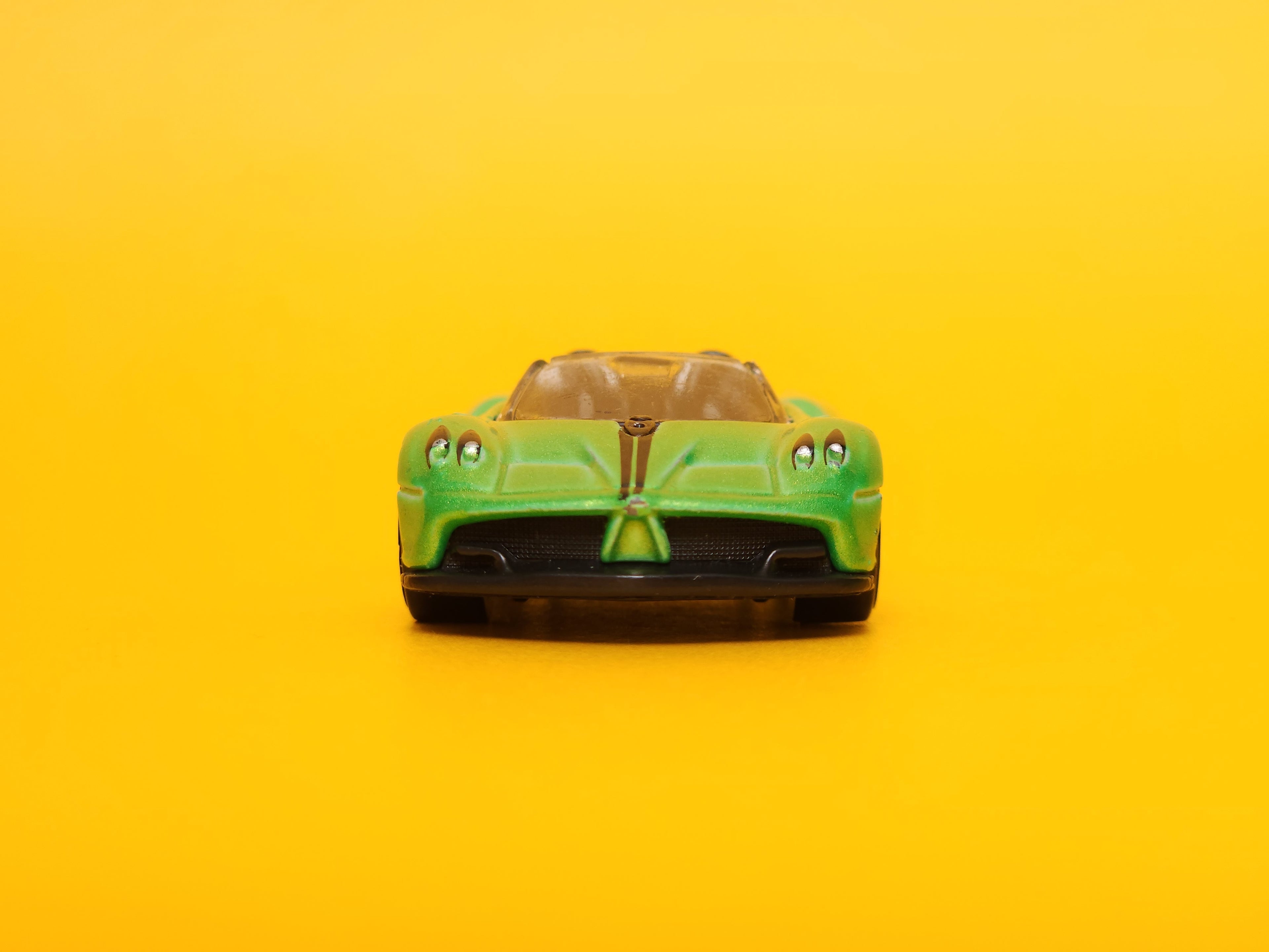 '17 Pagani Huayra Roadster: Pearl Verde Firenze – 2020 Mattel Hot Wheels Basic