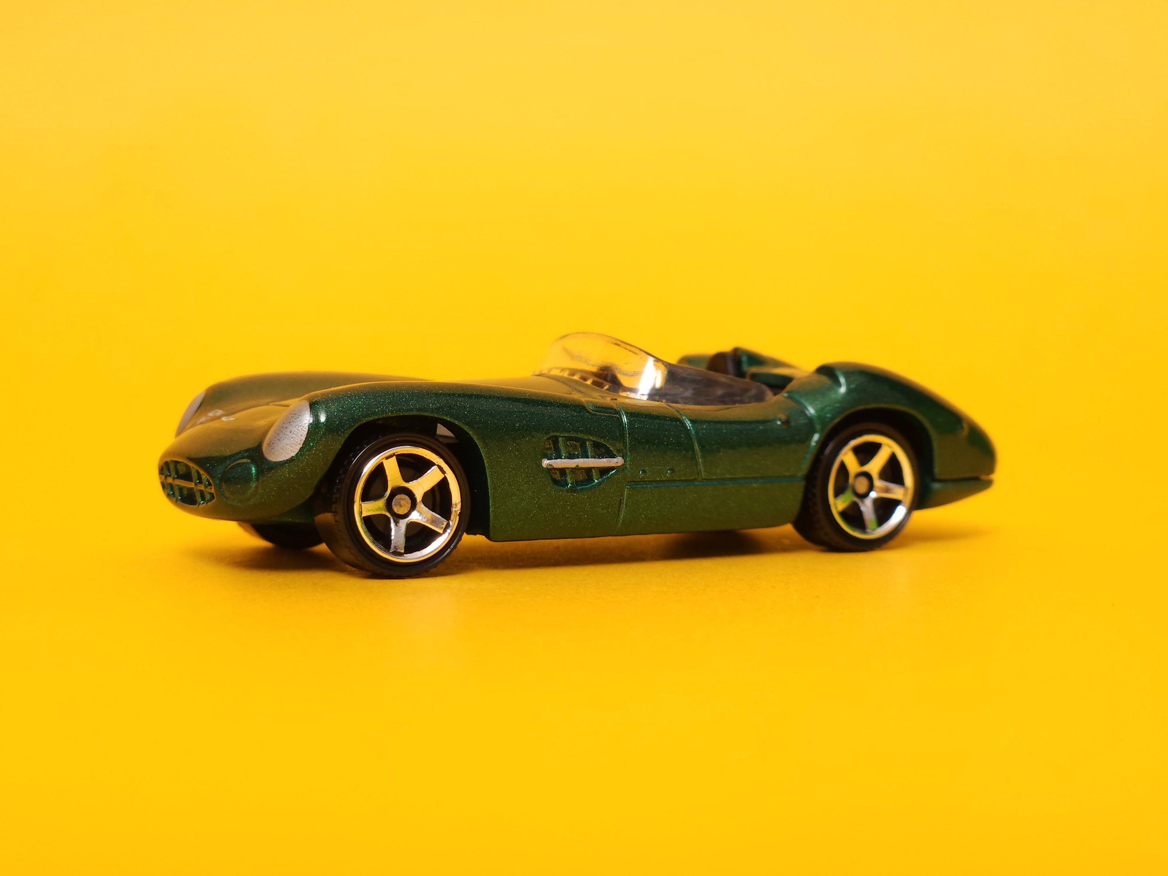 1956 Aston Martin DBR1: Metalflake Dark Green – 2020 Mattel Matchbox Basic 1st Edition