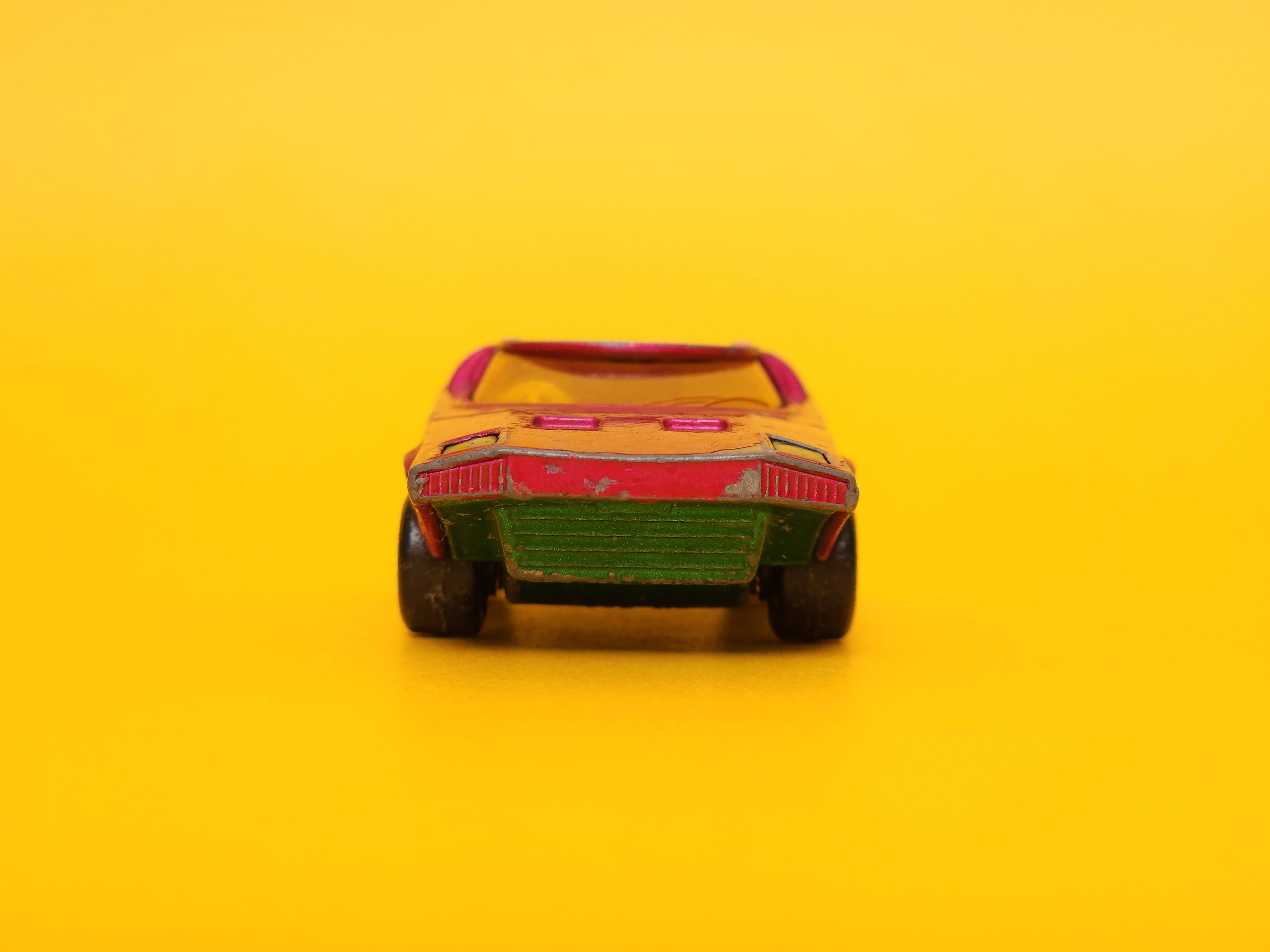 Clipper: Metallic Magenta – 1973 Lesney Matchbox Premium 1st Edition