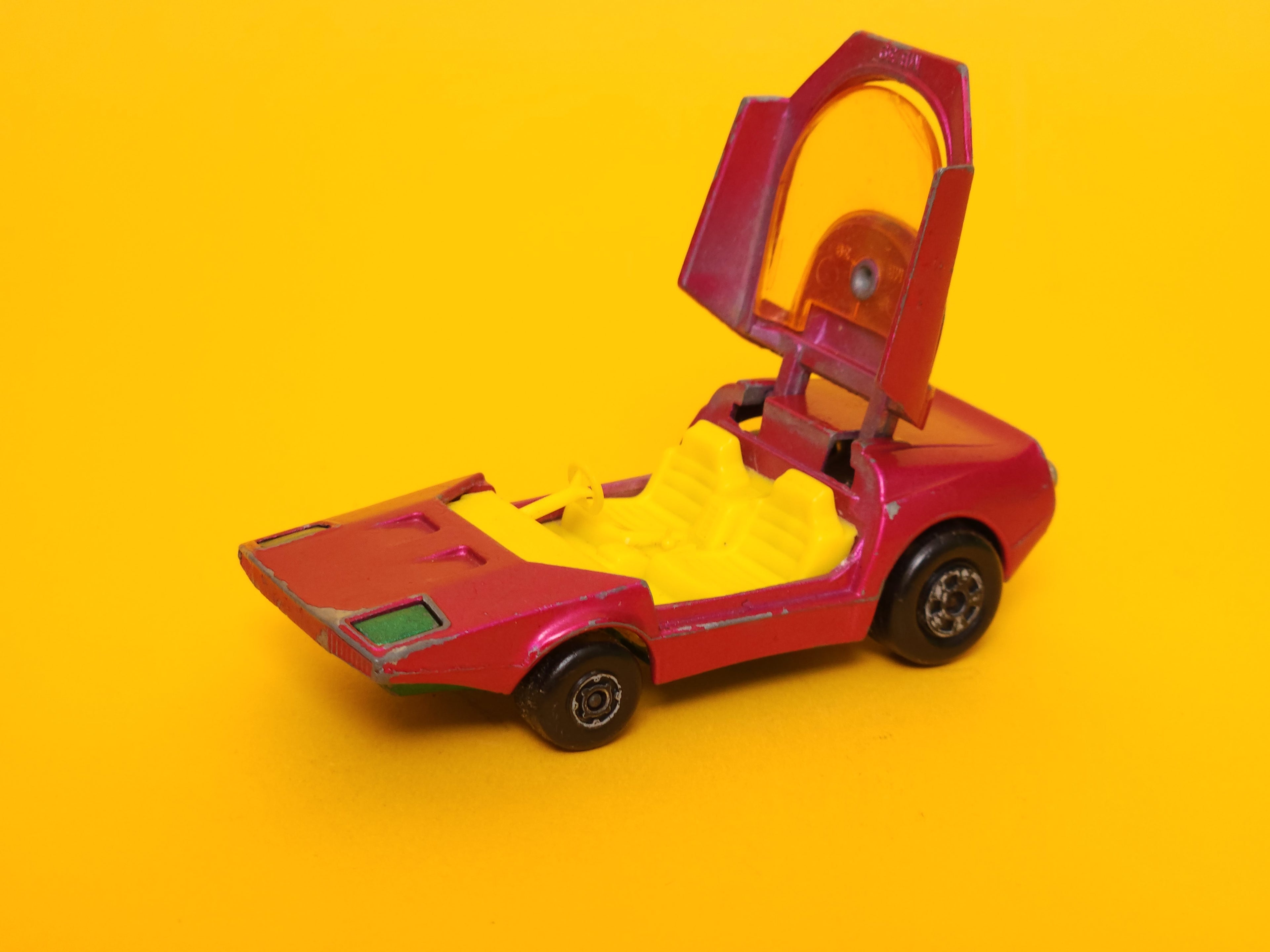 Clipper: Metallic Magenta – 1973 Lesney Matchbox Premium 1st Edition