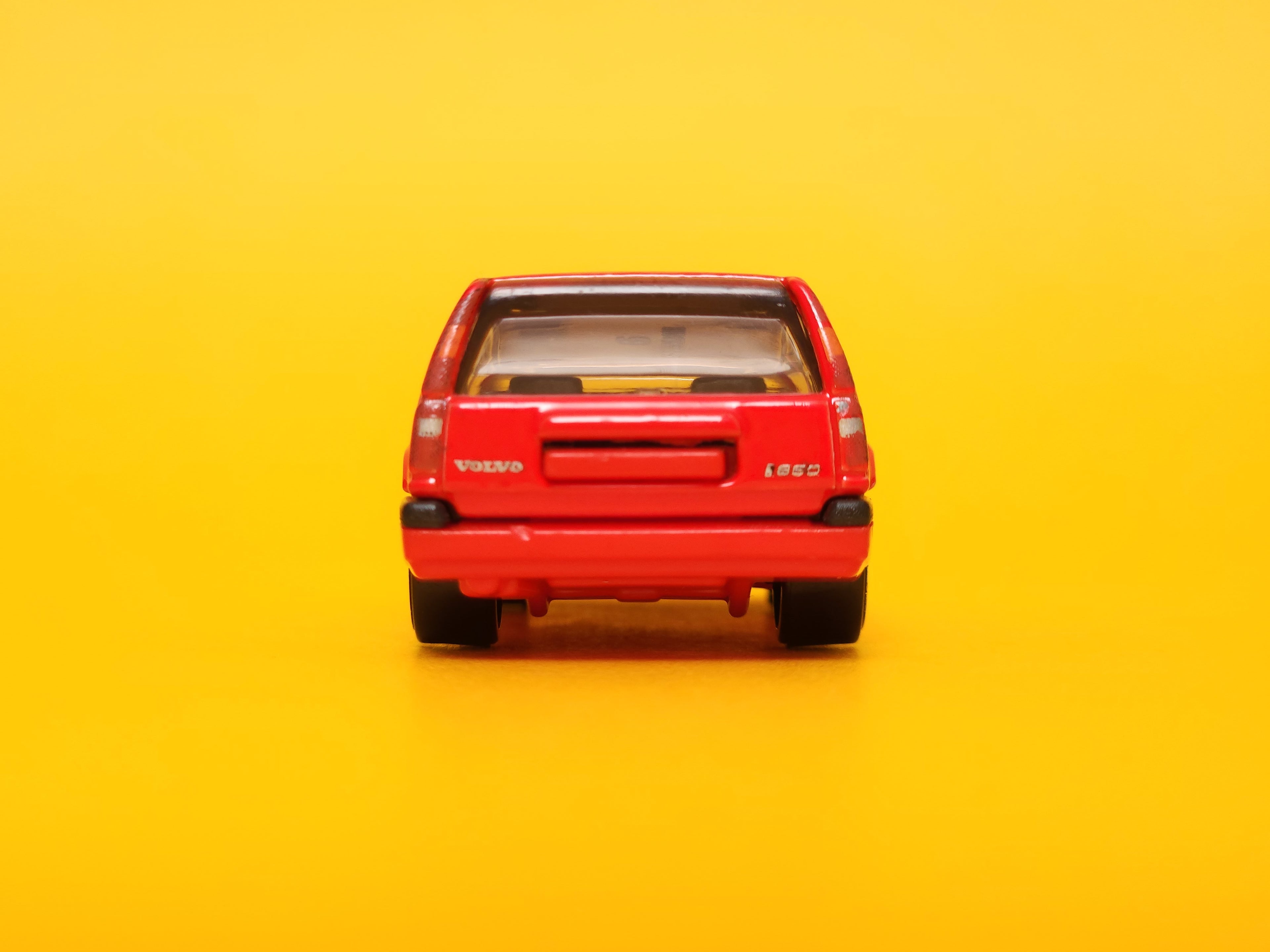 Volvo 850 Estate: Red – 2021 Mattel Hot Wheels Basic
