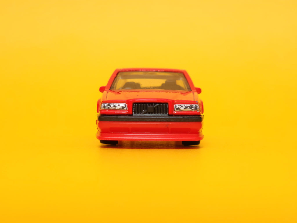 Volvo 850 Estate: Red – 2021 Mattel Hot Wheels Basic