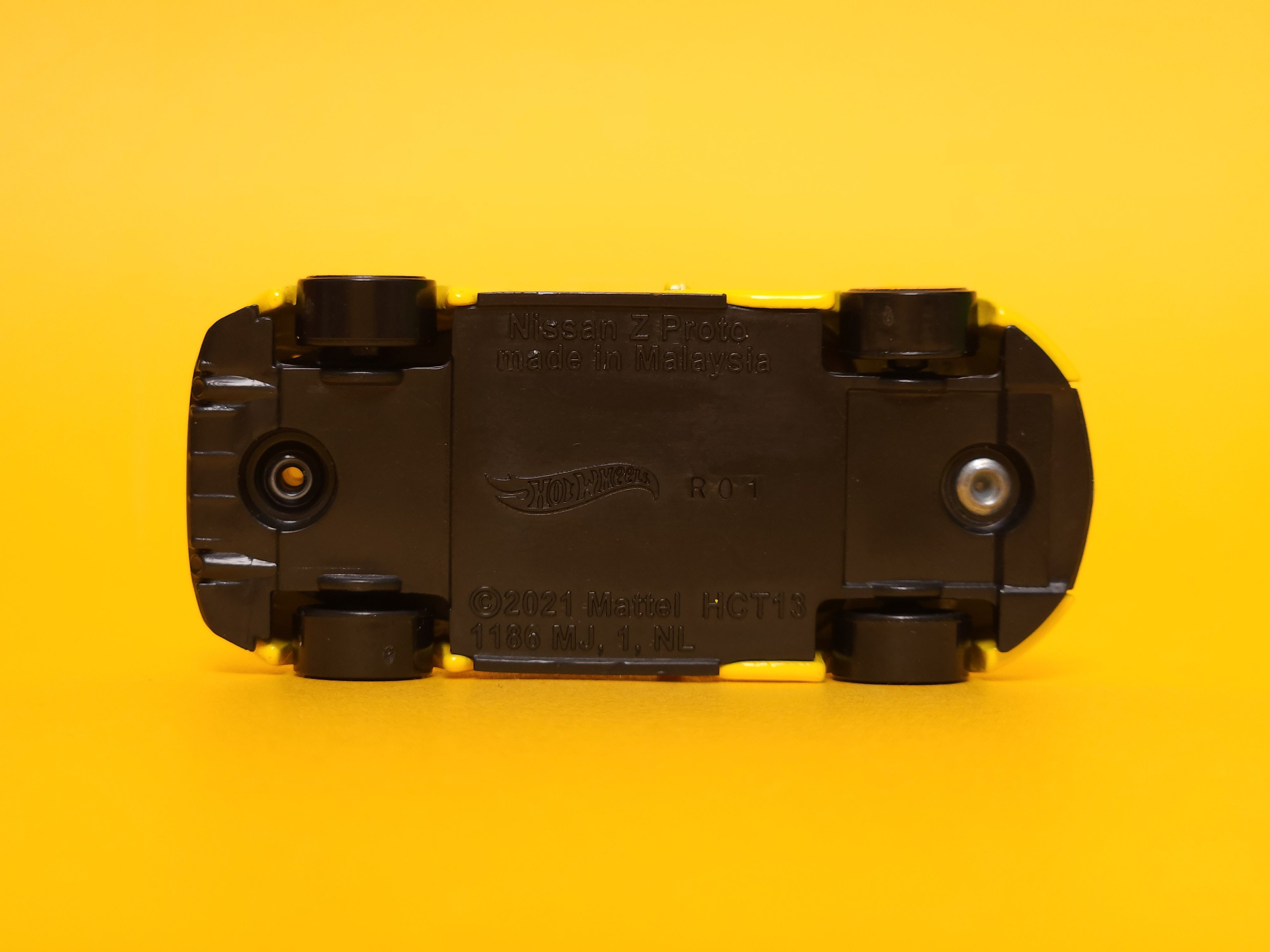 Nissan Z proto: Ikazuchi Yellow – 2022 Mattel Hot Wheels Basic 1st Edition