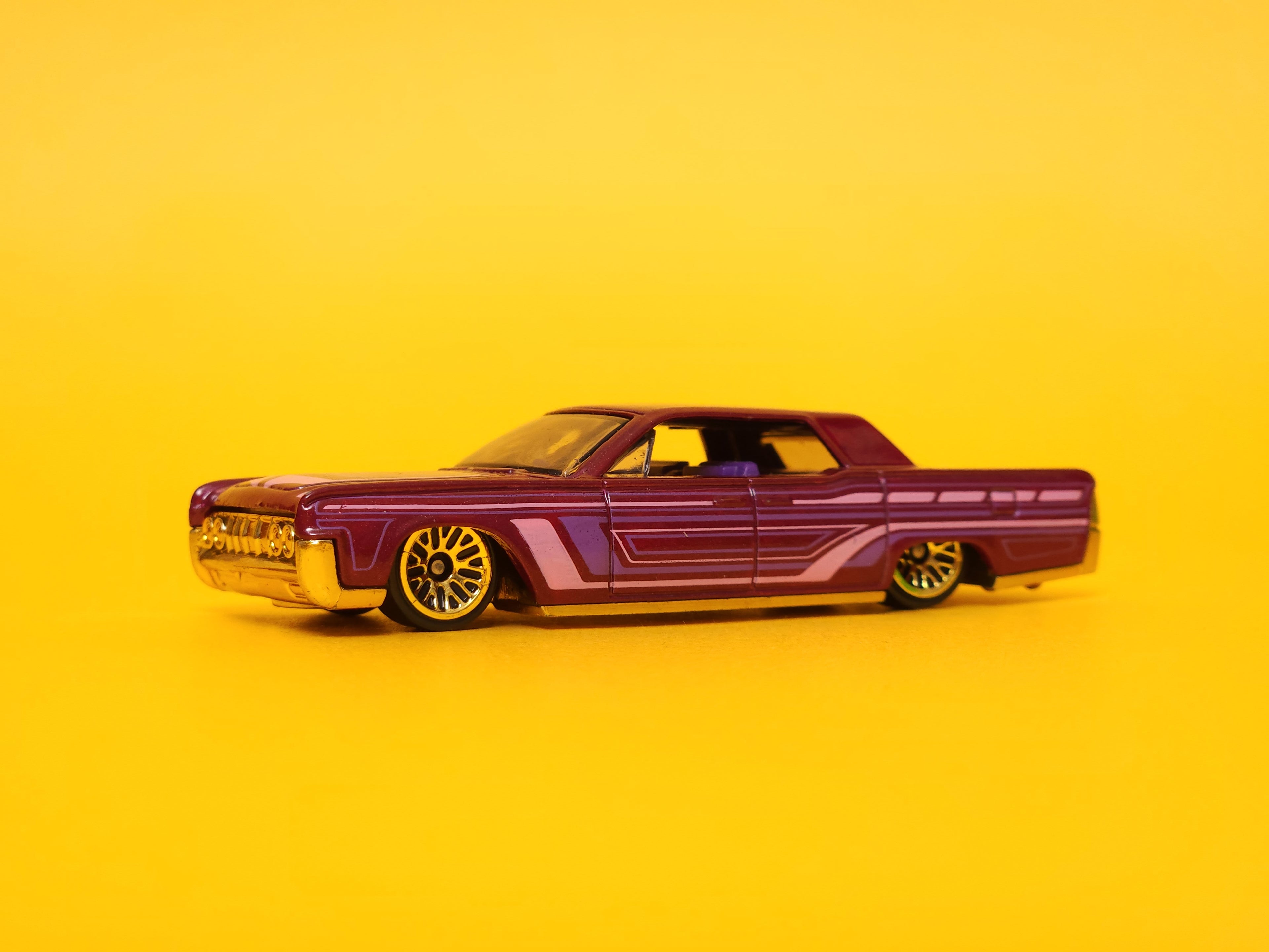 '64 Lincoln Continental: Metalflake Magenta – 2023 Mattel Hot Wheels Basic