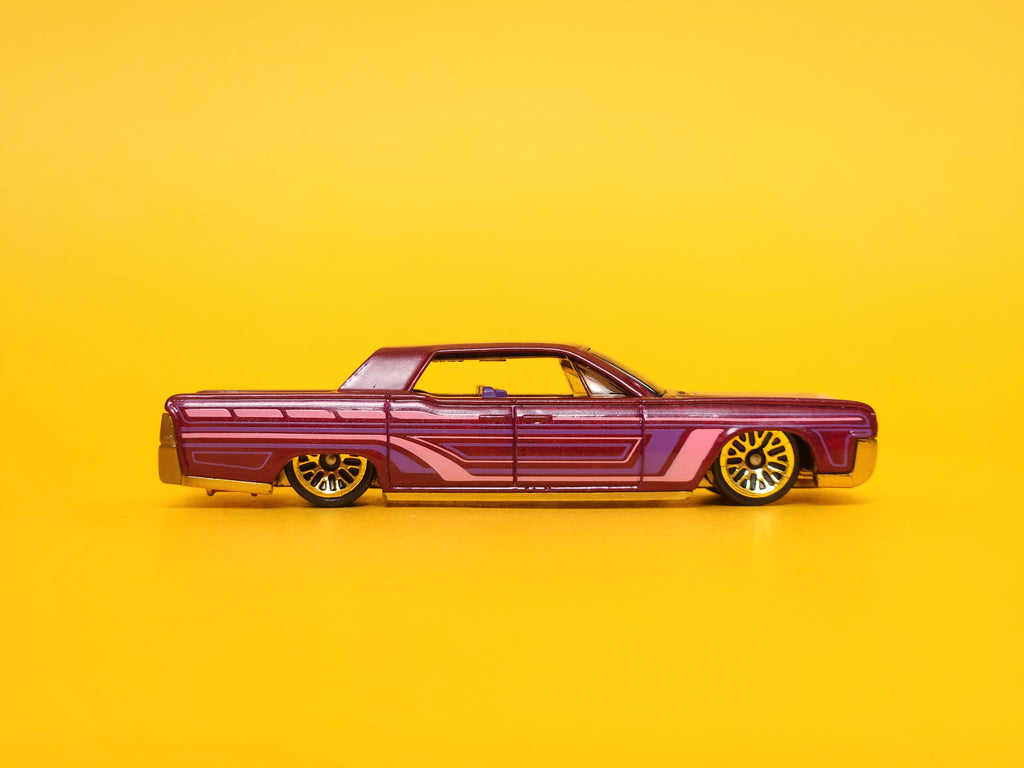 '64 Lincoln Continental: Metalflake Magenta – 2023 Mattel Hot Wheels Basic