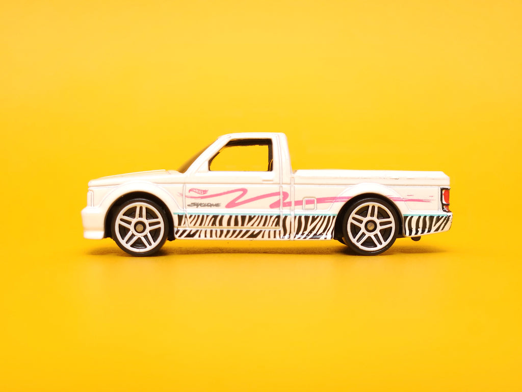 '91 GMC Syclone: White – 2024 Mattel Hot Wheels Basic