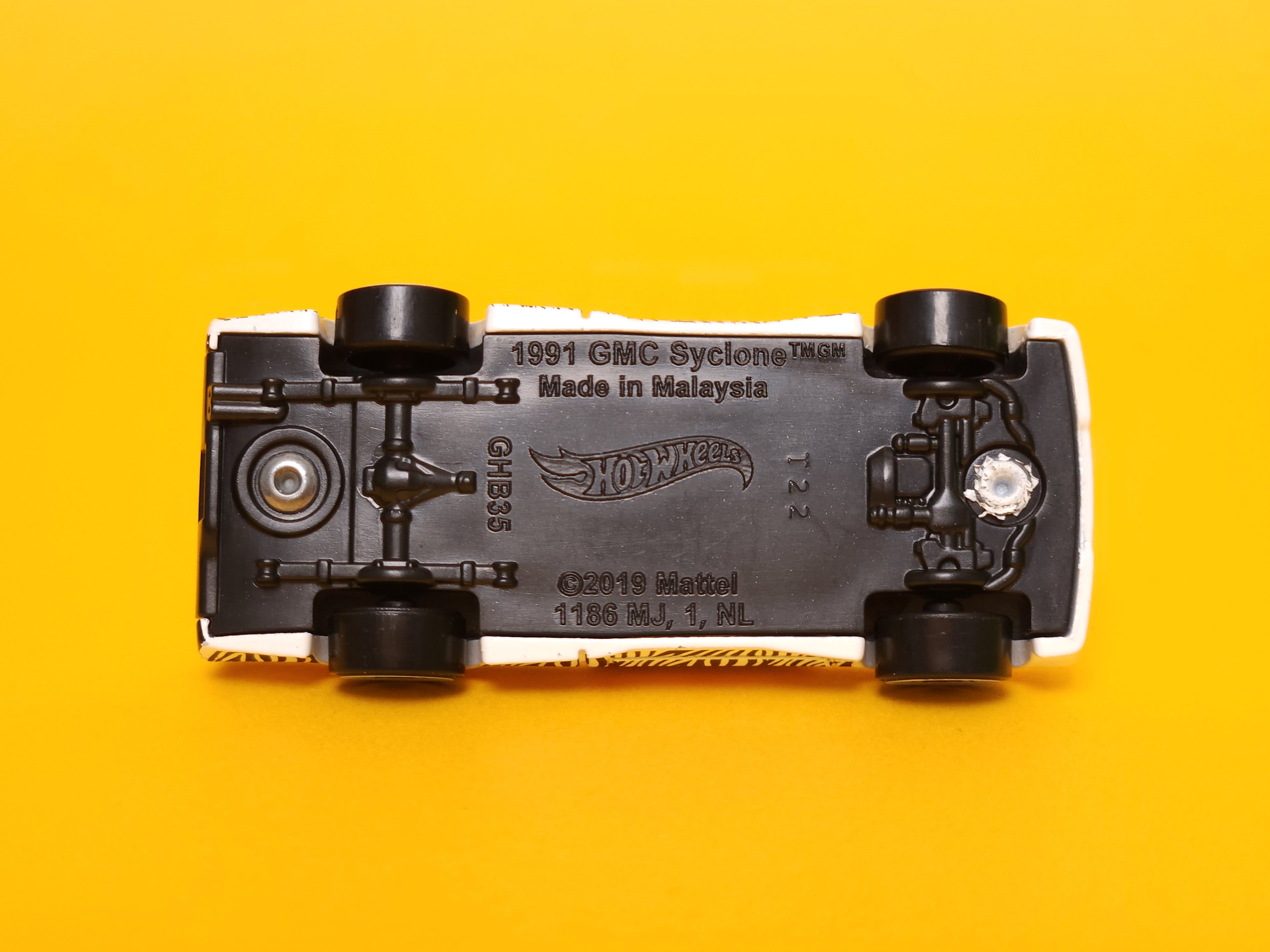 '91 GMC Syclone: White – 2024 Mattel Hot Wheels Basic
