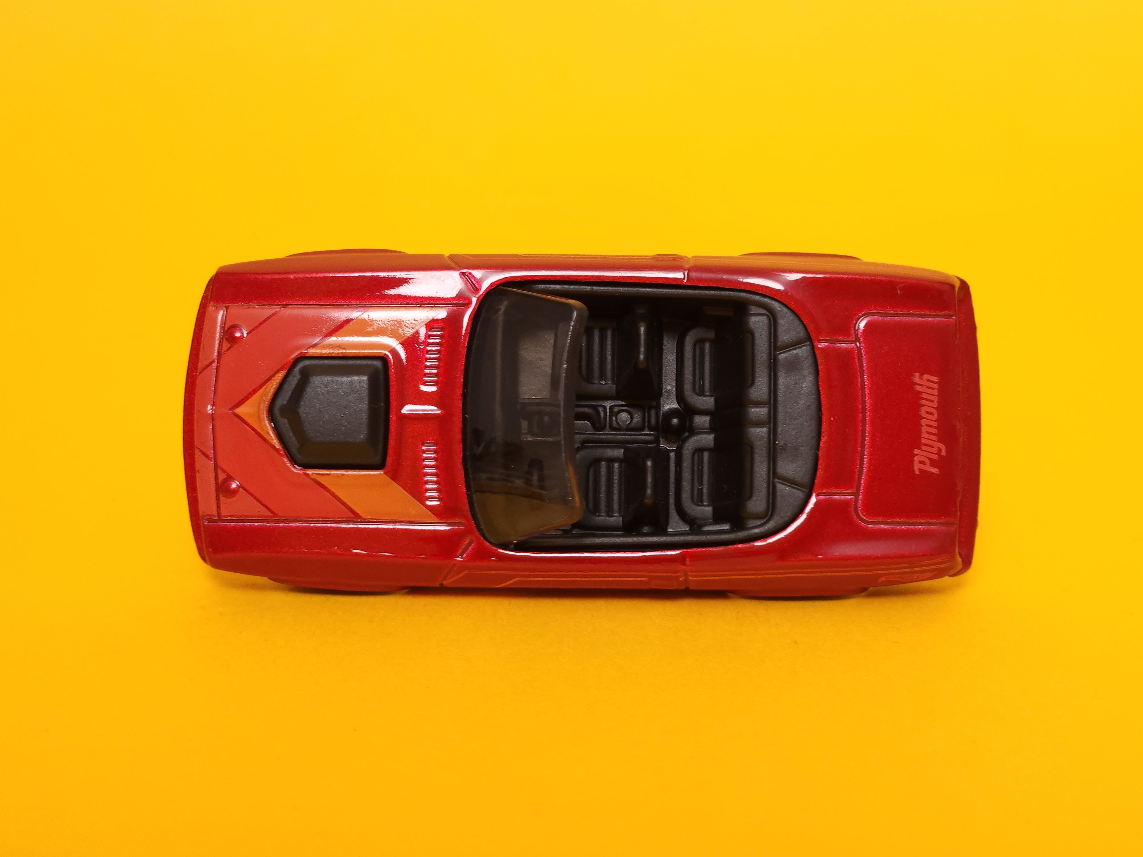 '70 Plymouth Barracuda: Metalflake Red – 2024 Mattel Hot Wheels Basic