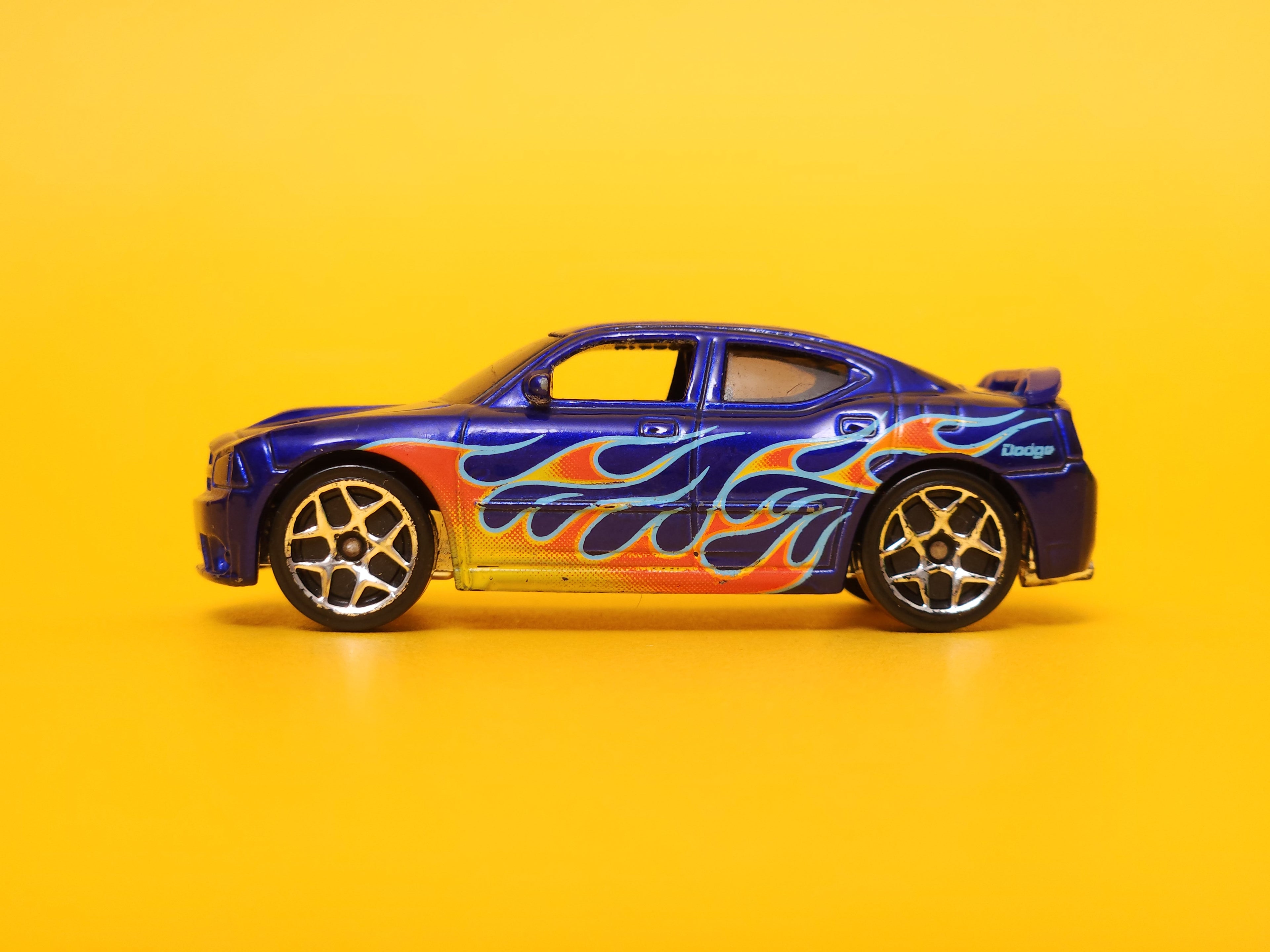 Dodge Charger SRT8: Pearl White – 2008 Mattel Hot Wheels Basic