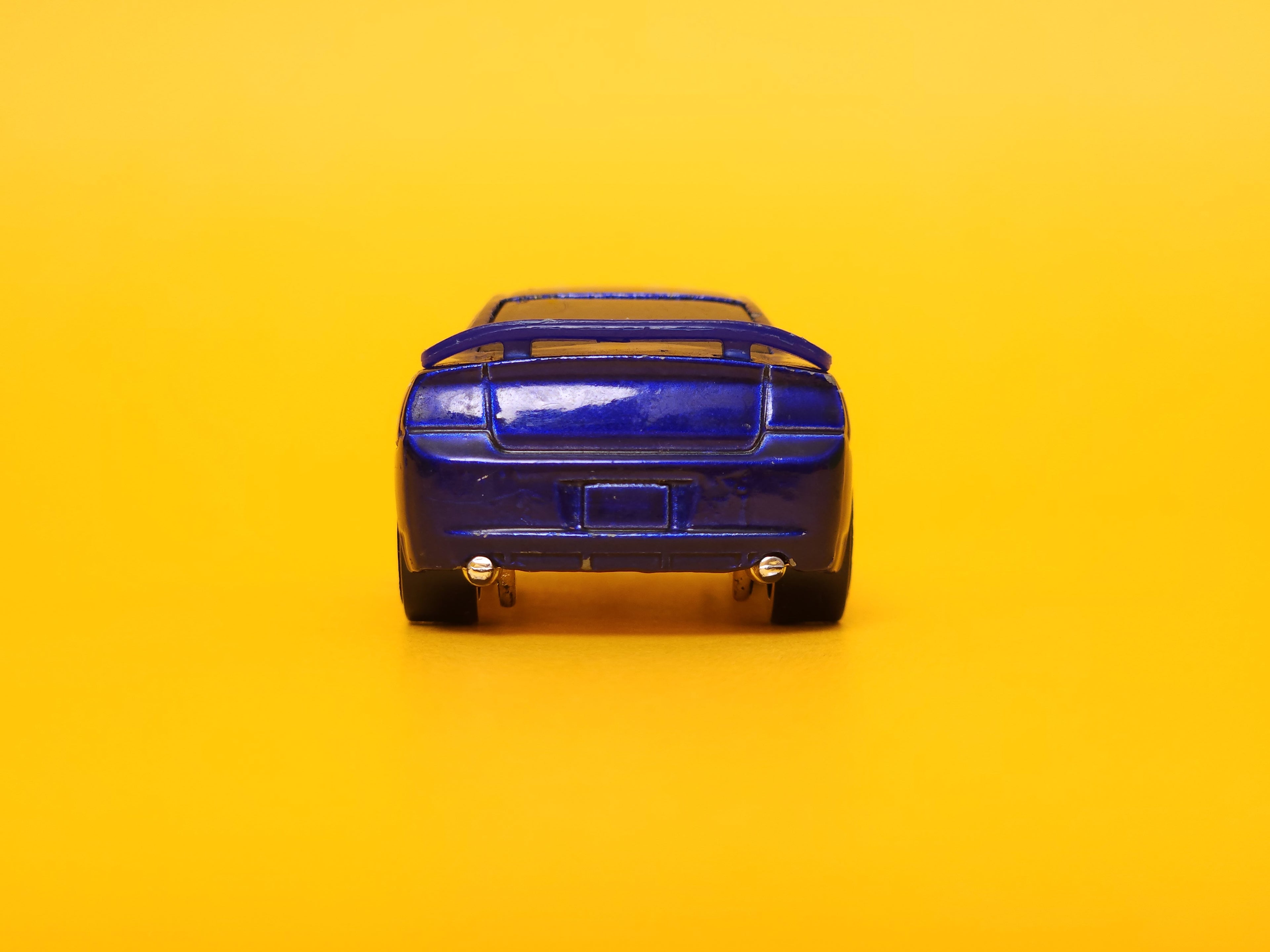 Dodge Charger SRT8: Pearl White – 2008 Mattel Hot Wheels Basic