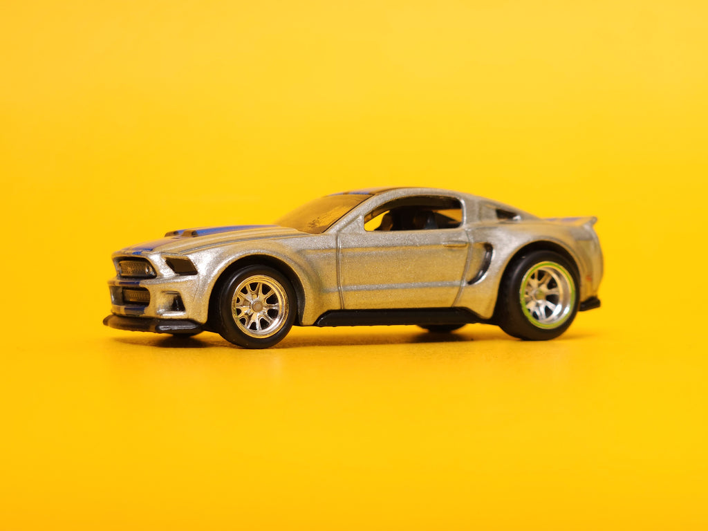 2014 Custom Mustang: Need For Speed Metalflake Ingot Silver – 2014 Mattel Hot Wheels Premium 1st Edition