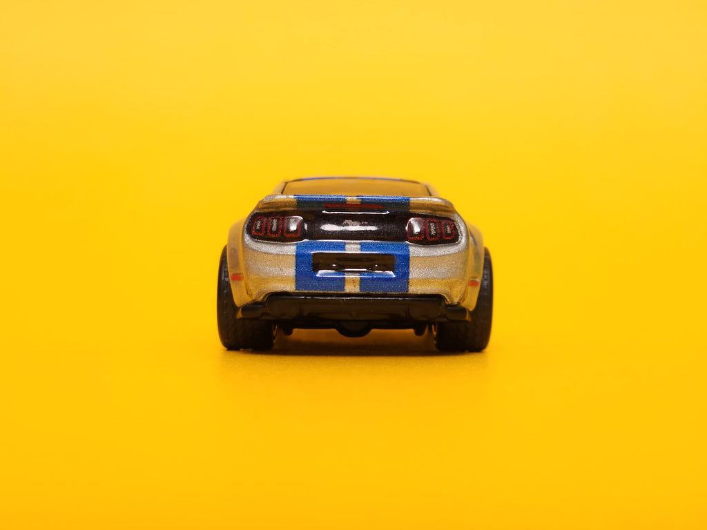2014 Custom Mustang: Need For Speed Metalflake Ingot Silver – 2014 Mattel Hot Wheels Premium 1st Edition