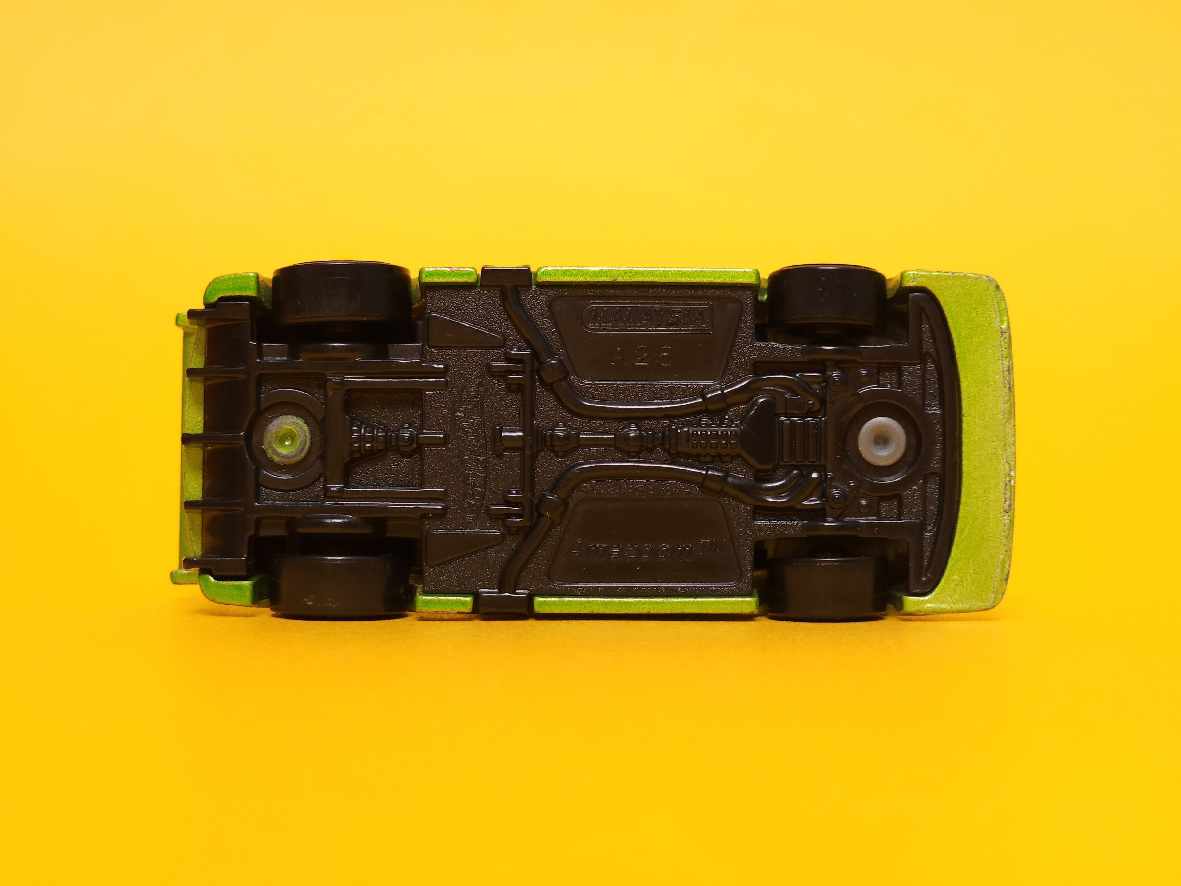 Amazoom: Metalflake Light Green – 2008 Mattel Hot Wheels Basic 1st Edition