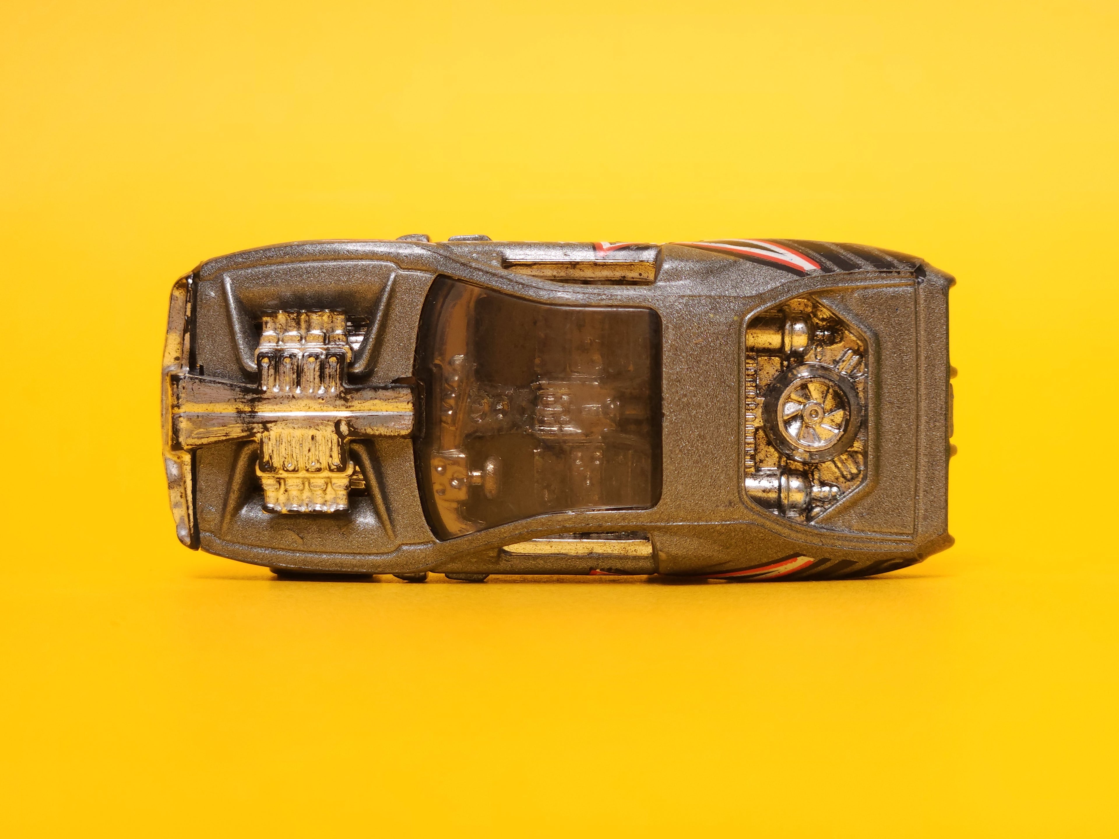 Hollowback: Metallic Gray – 2007 Mattel Hot Wheels Basic