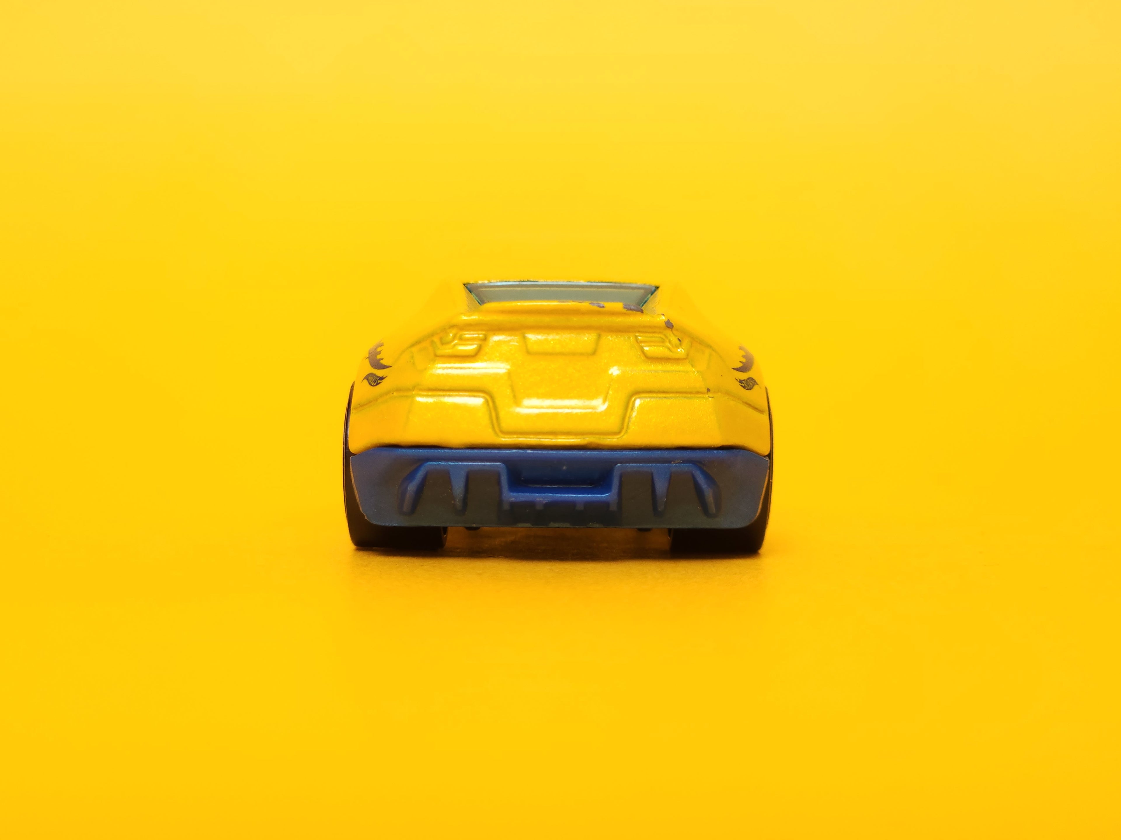 Twinduction: Yellow – 2018 Mattel Hot Wheels Basic