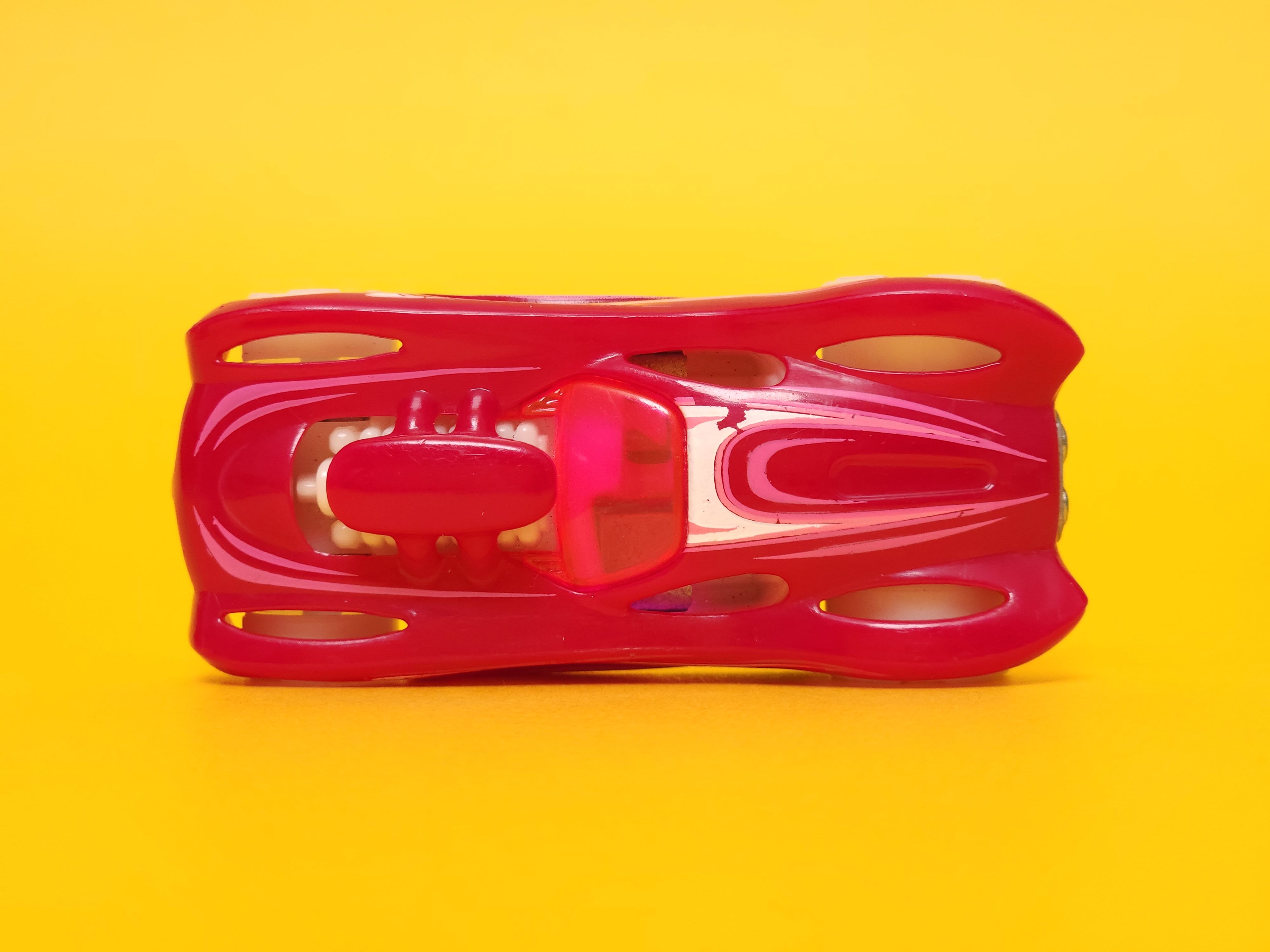 16 Angels: Magenta – 2015 Mattel Hot Wheels Basic