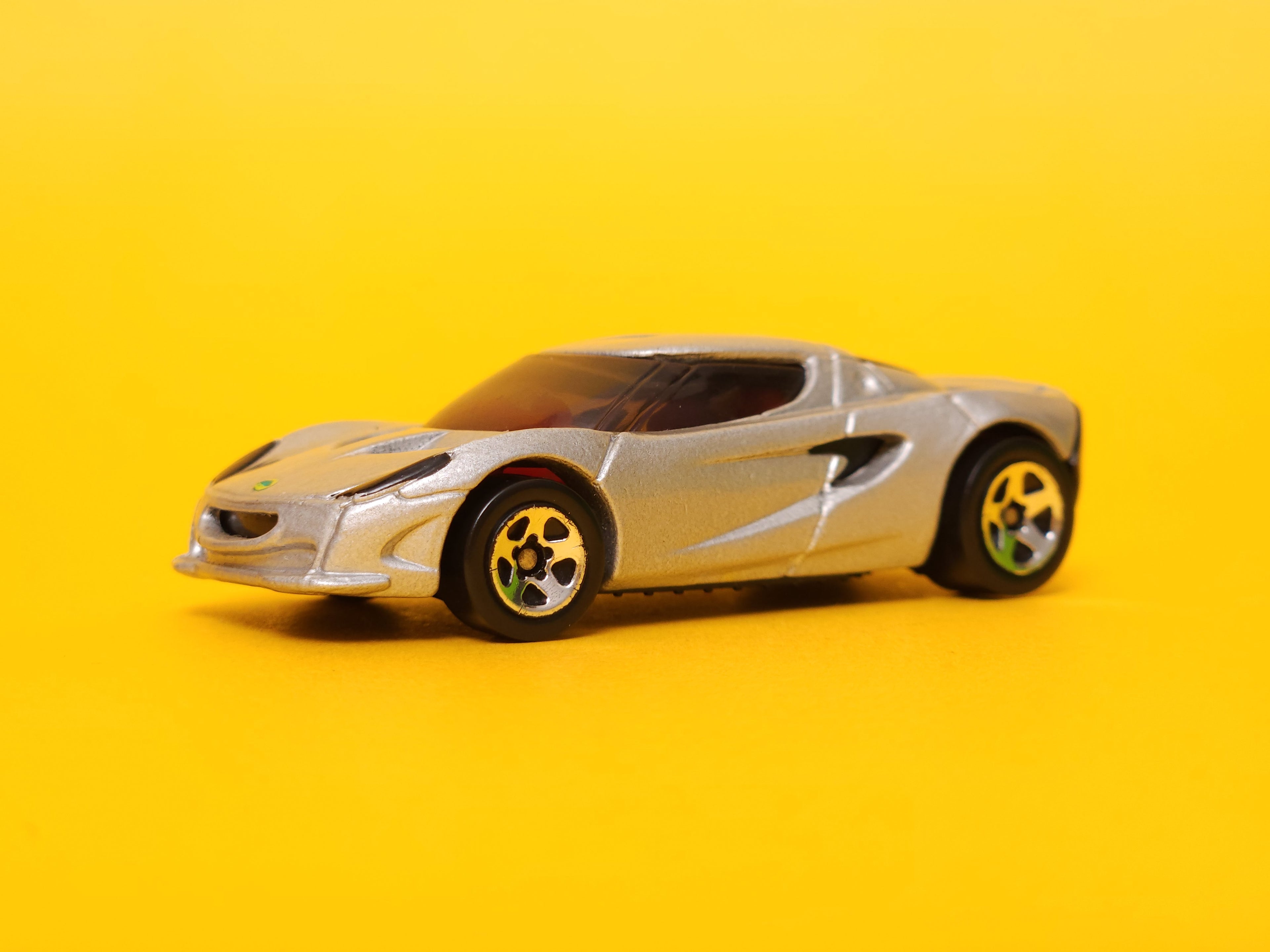 Lotus Project M250: Grey – 2001 Mattel Hot Wheels Basic 1st Edition