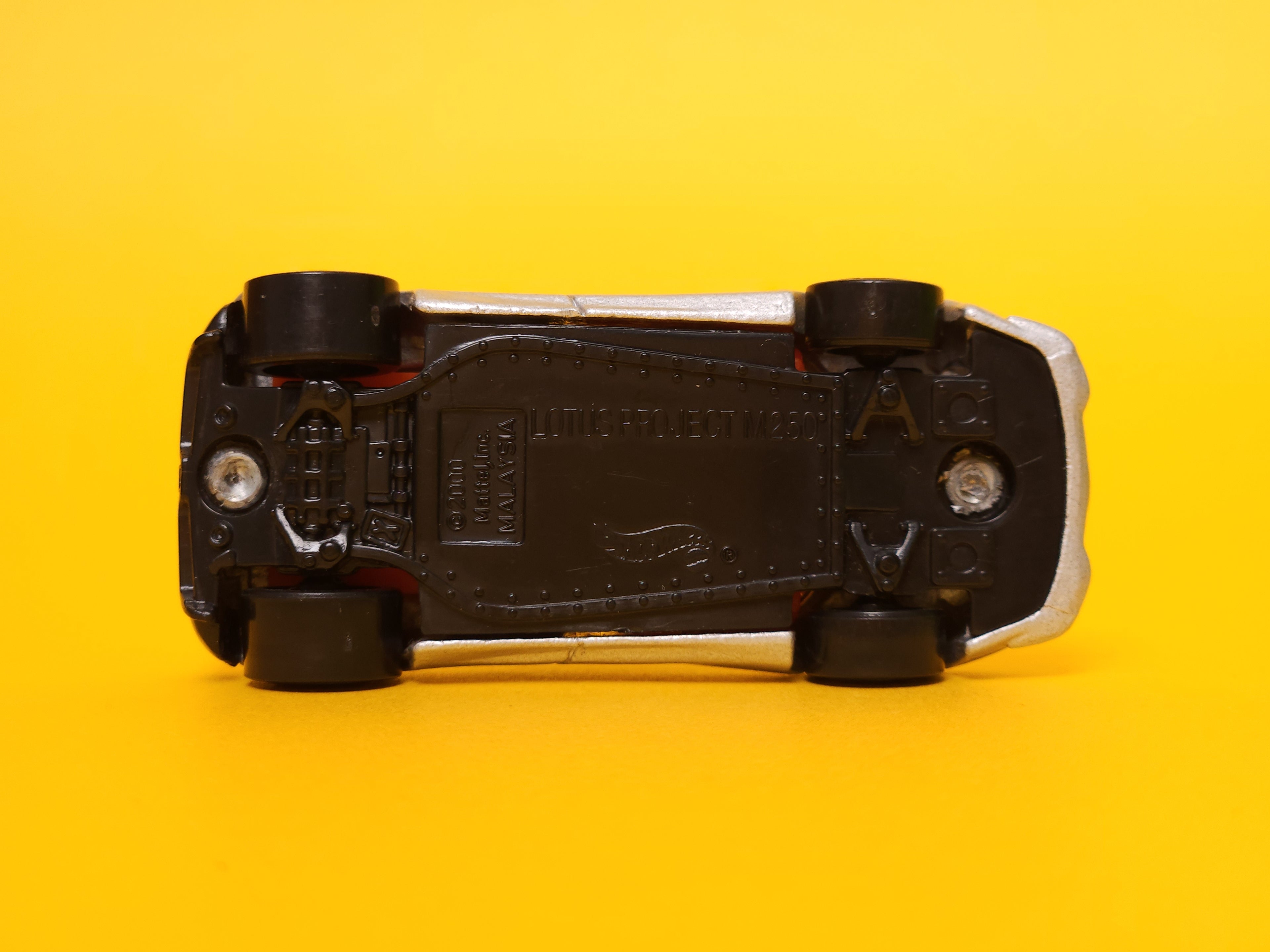 Lotus Project M250: Grey – 2001 Mattel Hot Wheels Basic 1st Edition