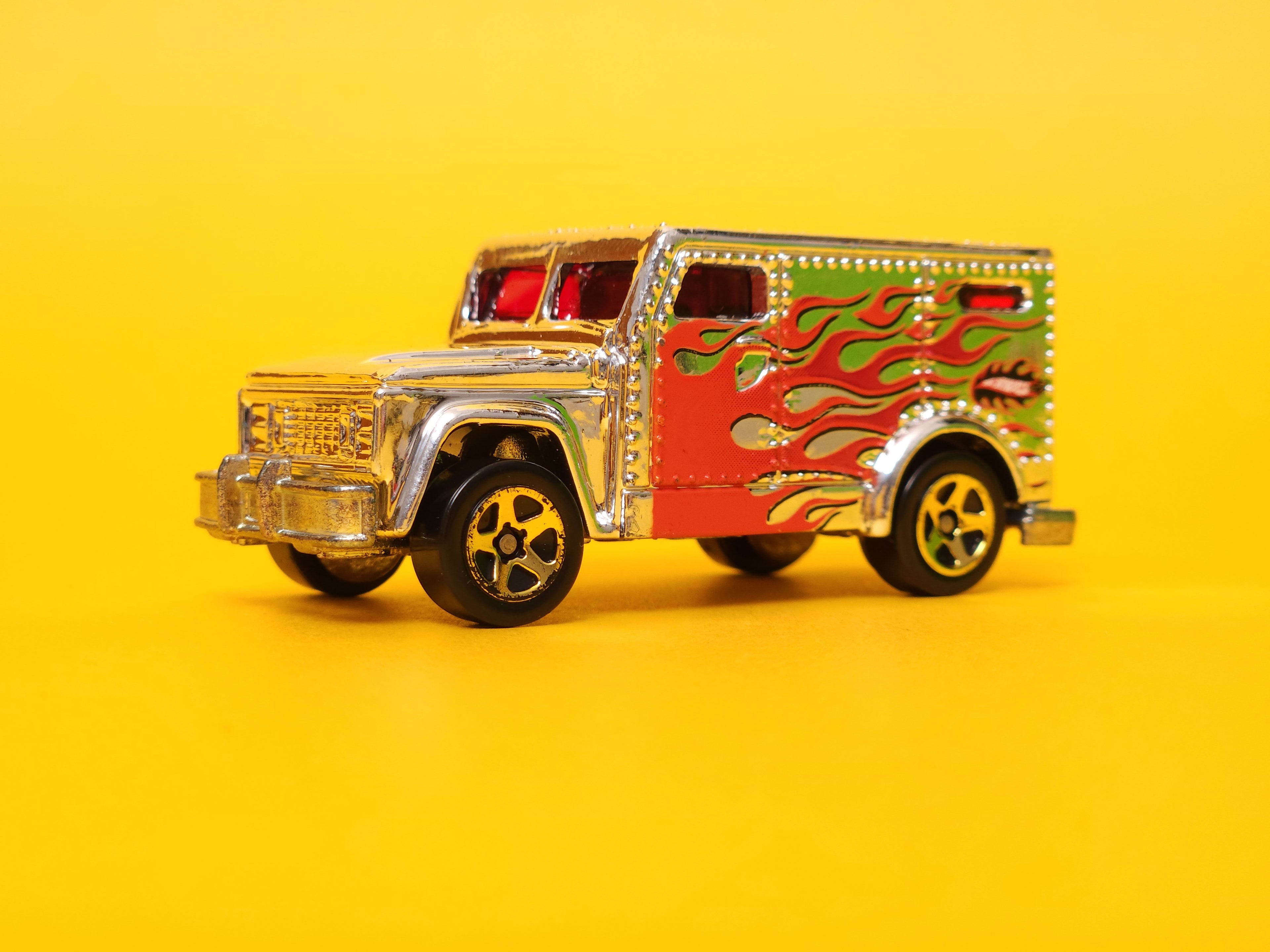 Armored Truck: Chrome – 2004 Mattel Hot Wheels Basic