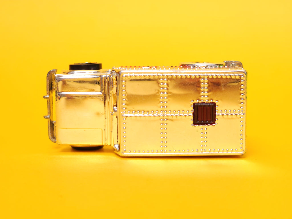 Armored Truck: Chrome – 2004 Mattel Hot Wheels Basic