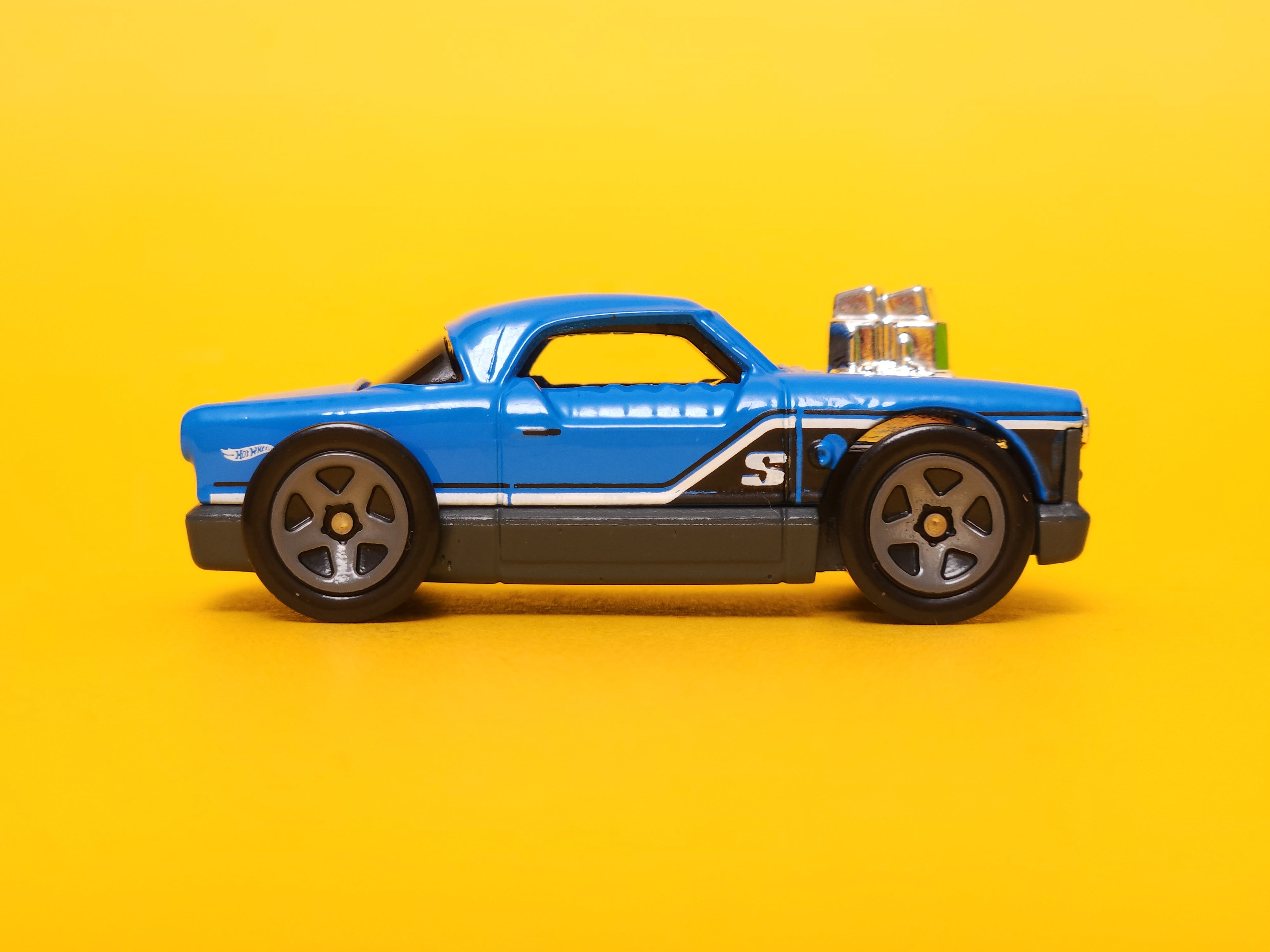 The Nash: Blue – 2023 Mattel Hot Wheels Basic