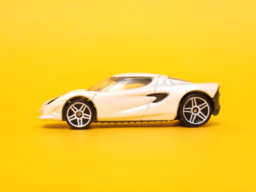 Lotus Project M250: Pearl White – 2011 Mattel Hot Wheels Basic
