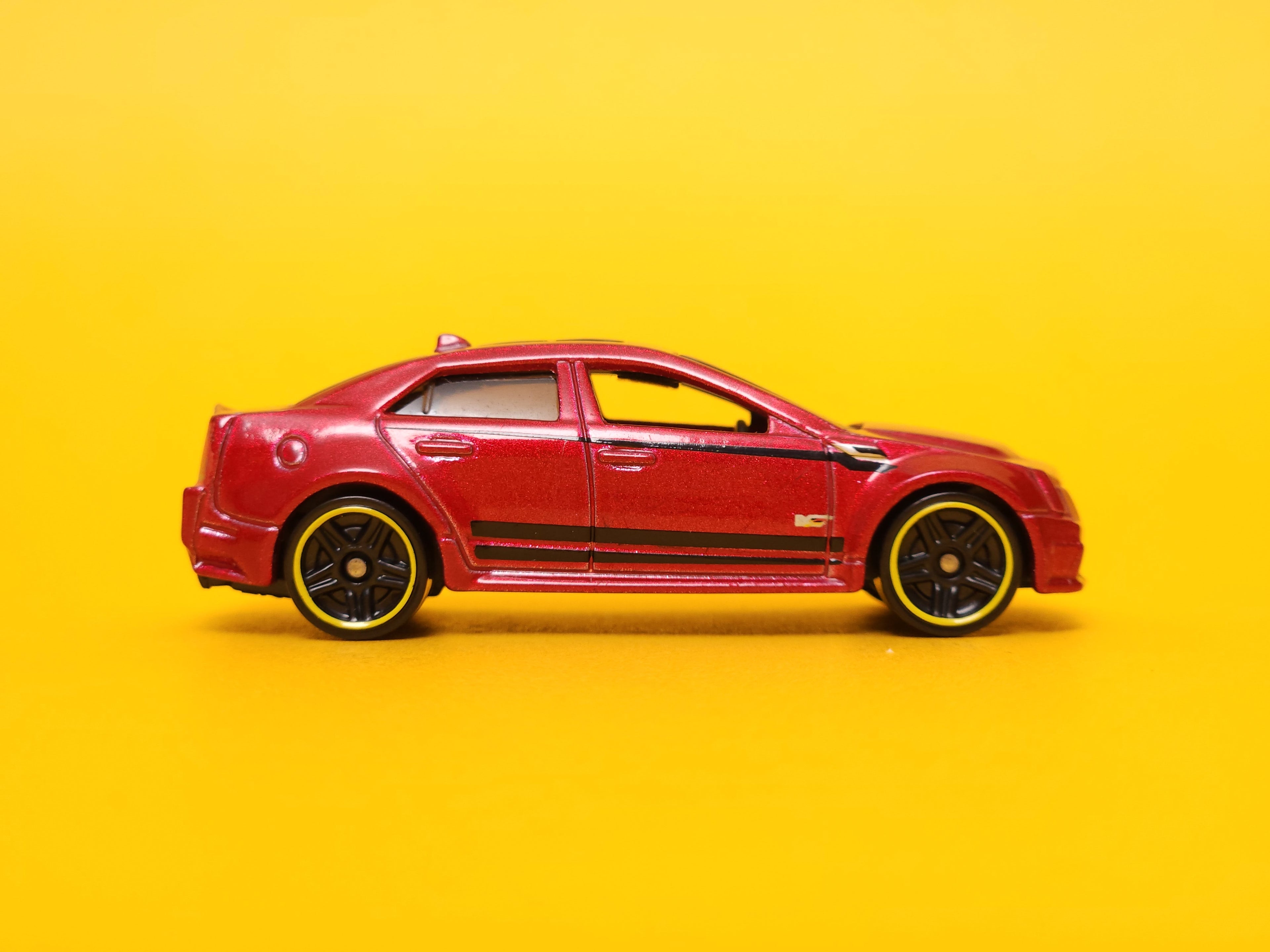'09 Cadillac CTS-V: Metalflake Maroon – 2013 Mattel Hot Wheels Basic