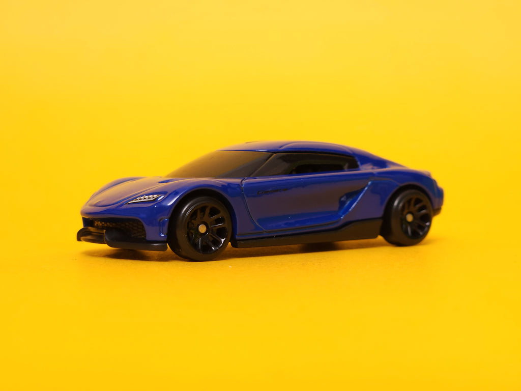 Koenigsegg Gemera: Imperial Blue – 2024 Mattel Hot Wheels Basic