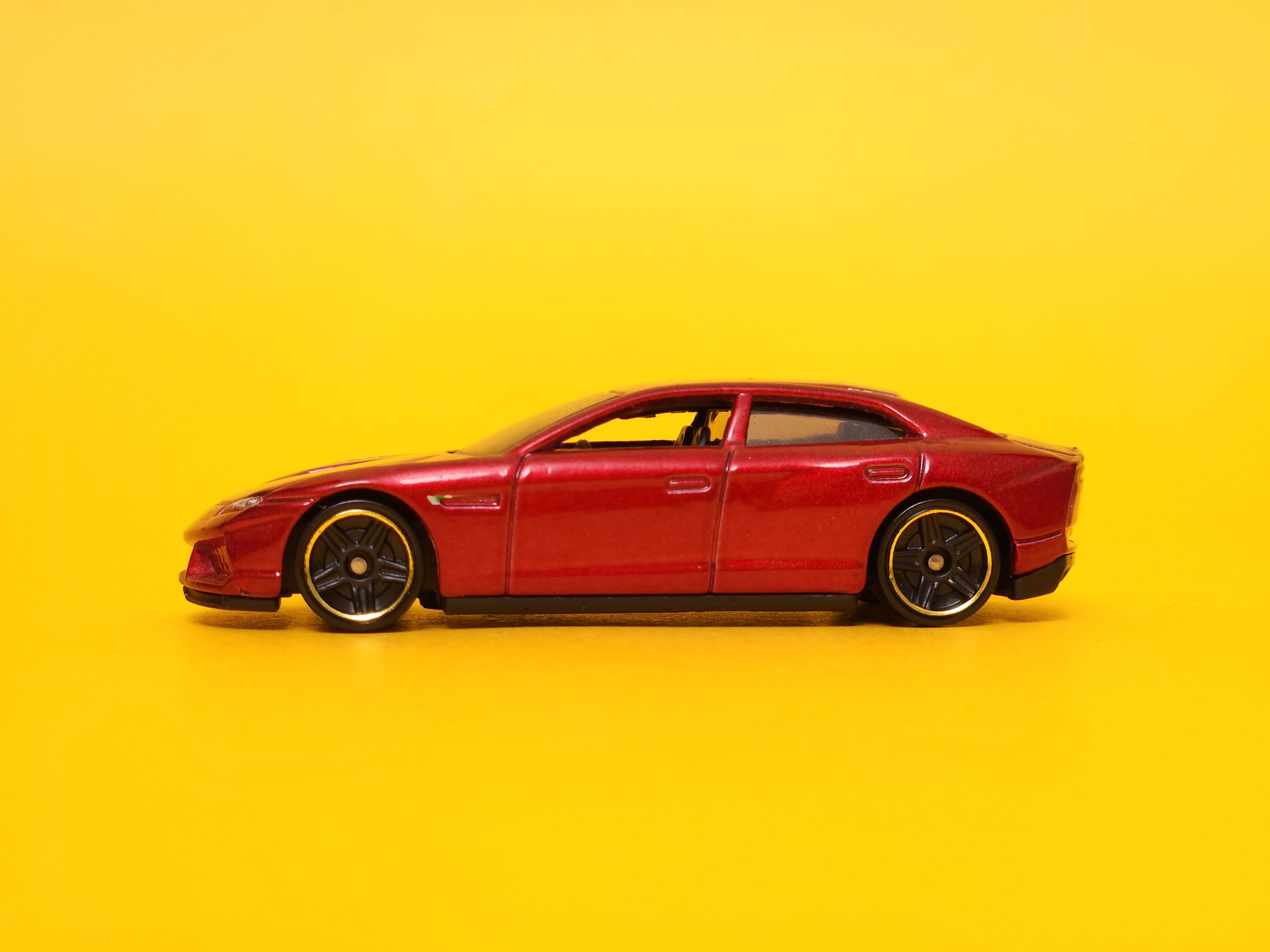 Lamborghini Estoque: Metalflake Burgundy – 2014 Mattel Hot Wheels Basic