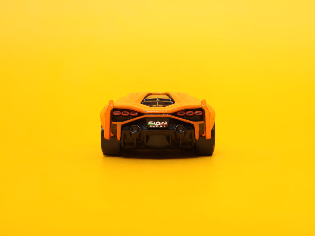 Lamborghini Sián FKP 37: Arancio Atlas – 2023 Mattel Hot Wheels Basic