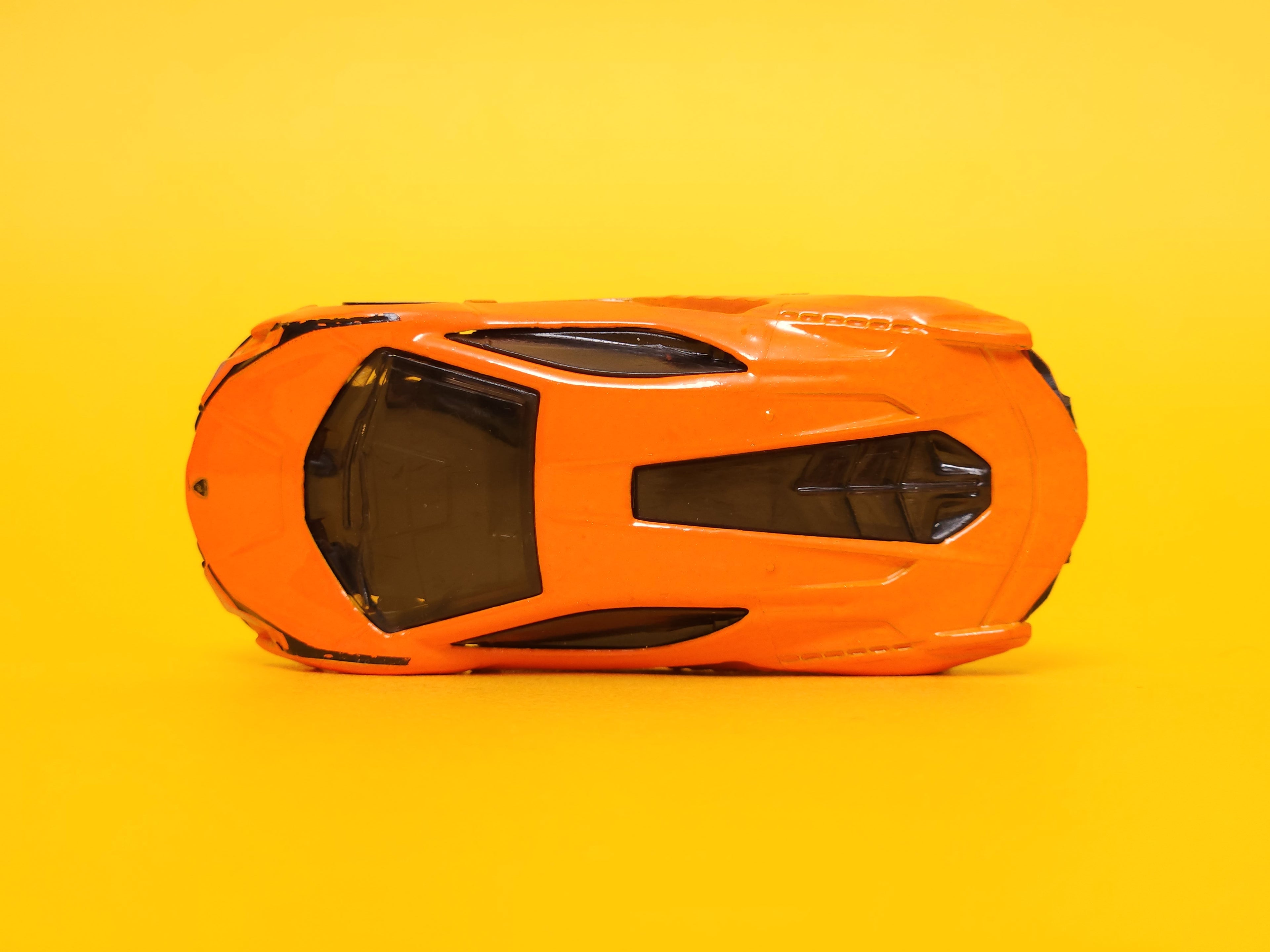 Lamborghini Sián FKP 37: Arancio Atlas – 2023 Mattel Hot Wheels Basic