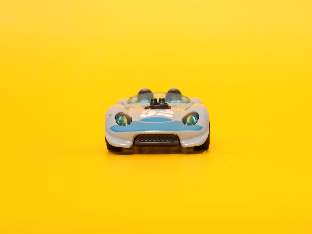 Glory Chaser: Light gray – 2024 Mattel Hot Wheels Basic