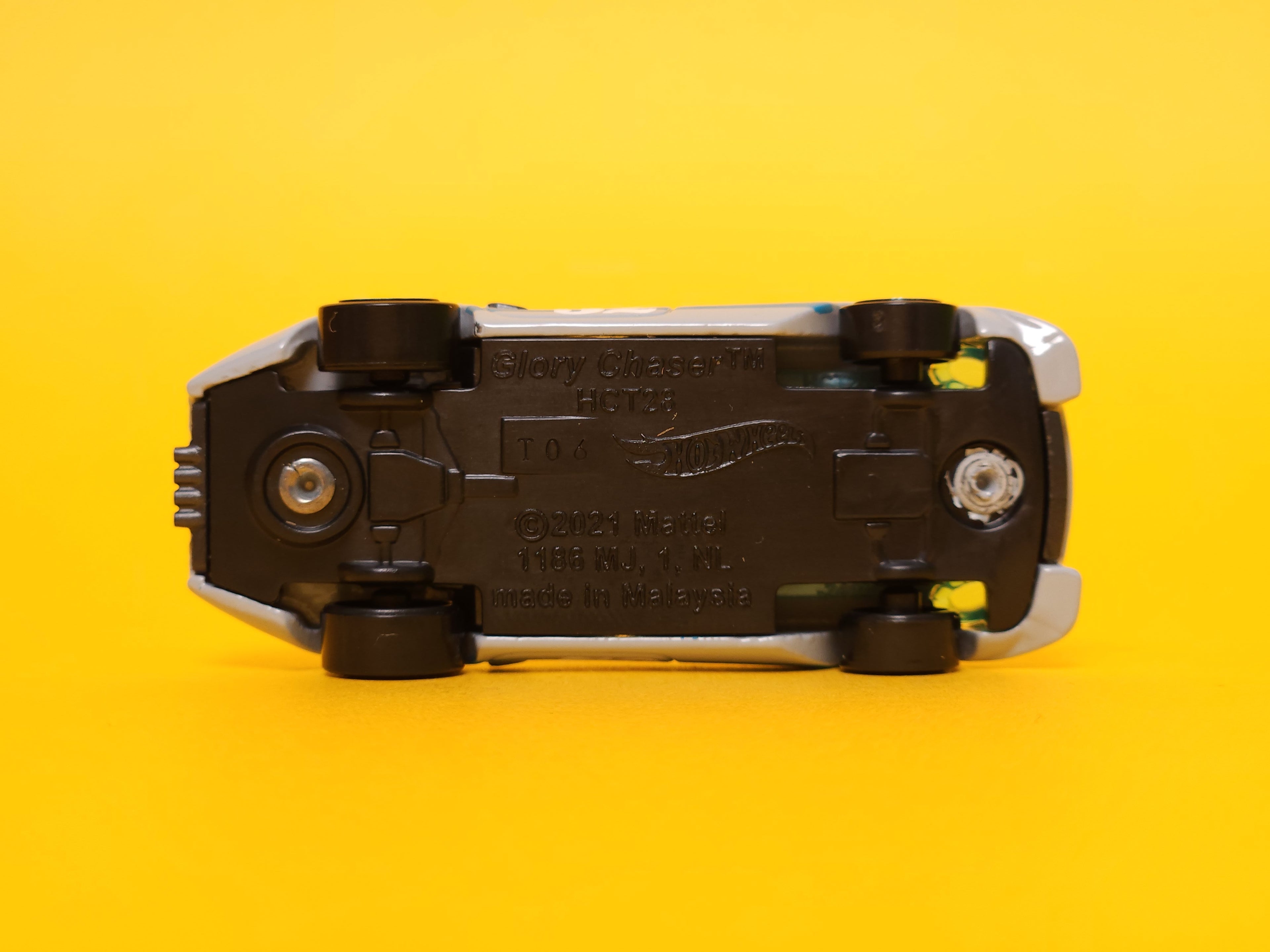 Glory Chaser: Light gray – 2024 Mattel Hot Wheels Basic