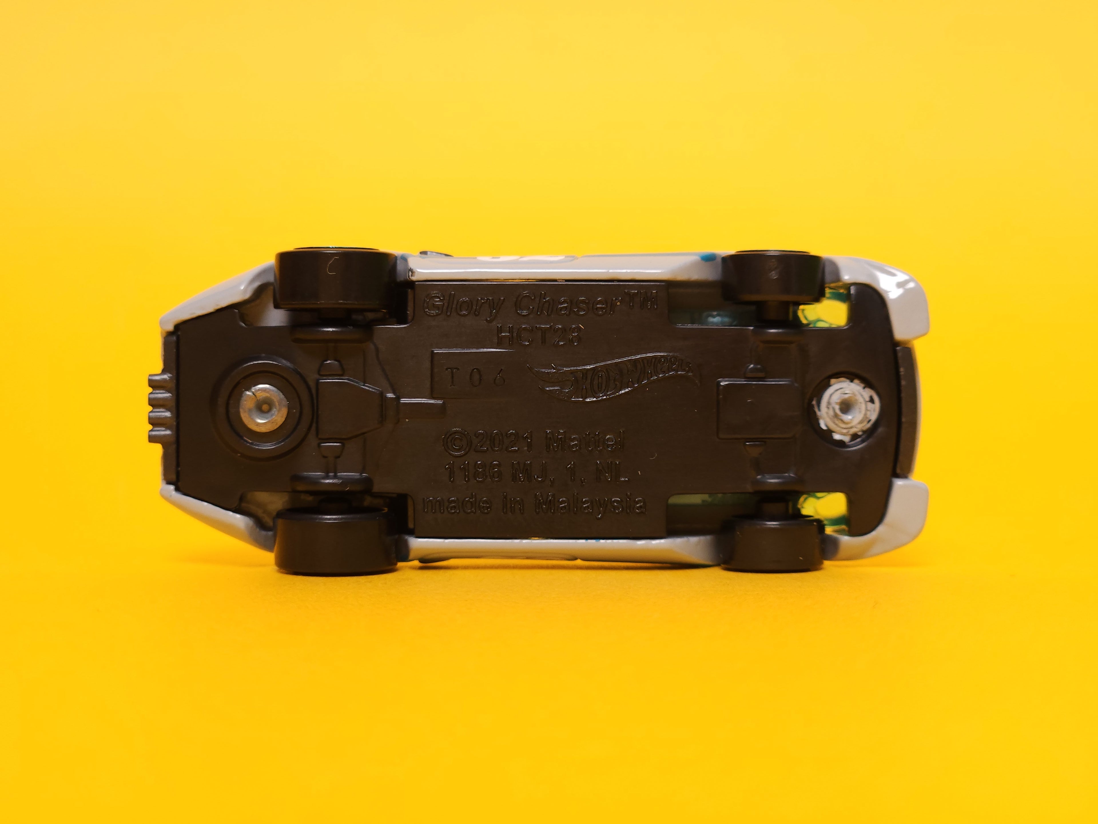 Glory Chaser: Light gray – 2024 Mattel Hot Wheels Basic