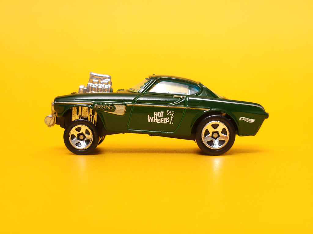 Volvo P1800 Gasser: Forest green – 2015 Mattel Hot Wheels Basic 1st Edition