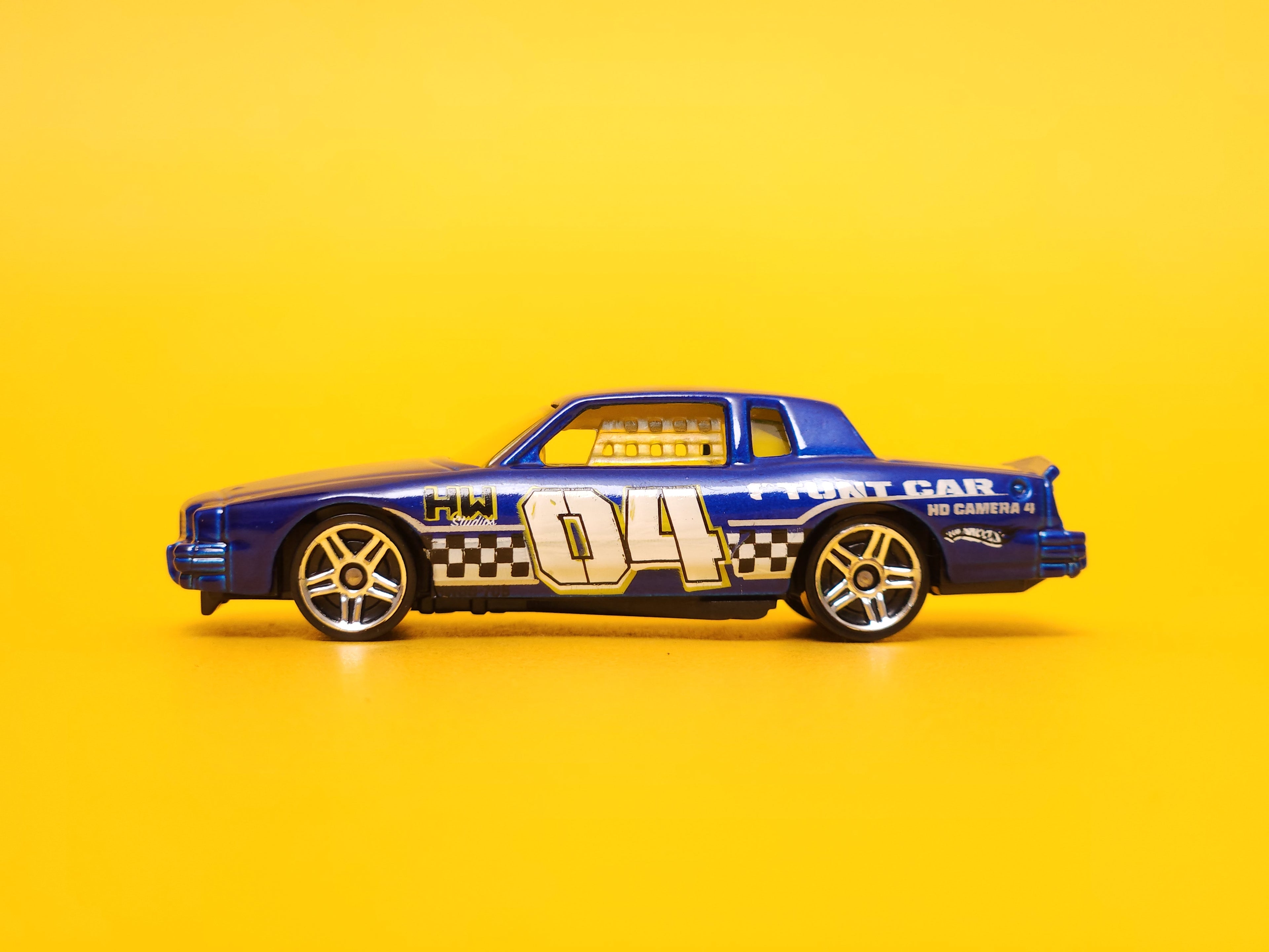 '84 Pontiac Grand Prix: Dark Blue – 2010 Mattel Hot Wheels Basic