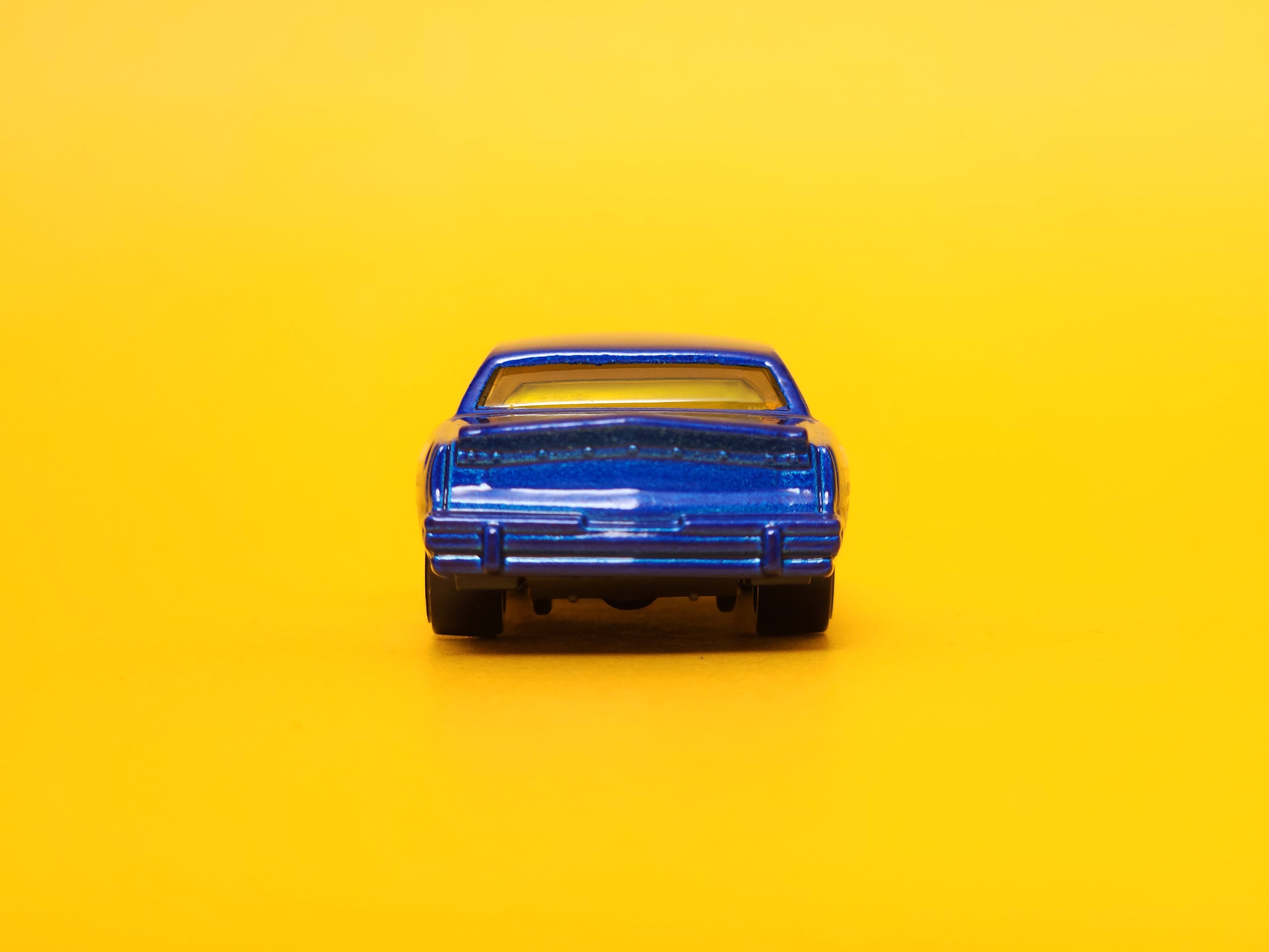 '84 Pontiac Grand Prix: Dark Blue – 2010 Mattel Hot Wheels Basic