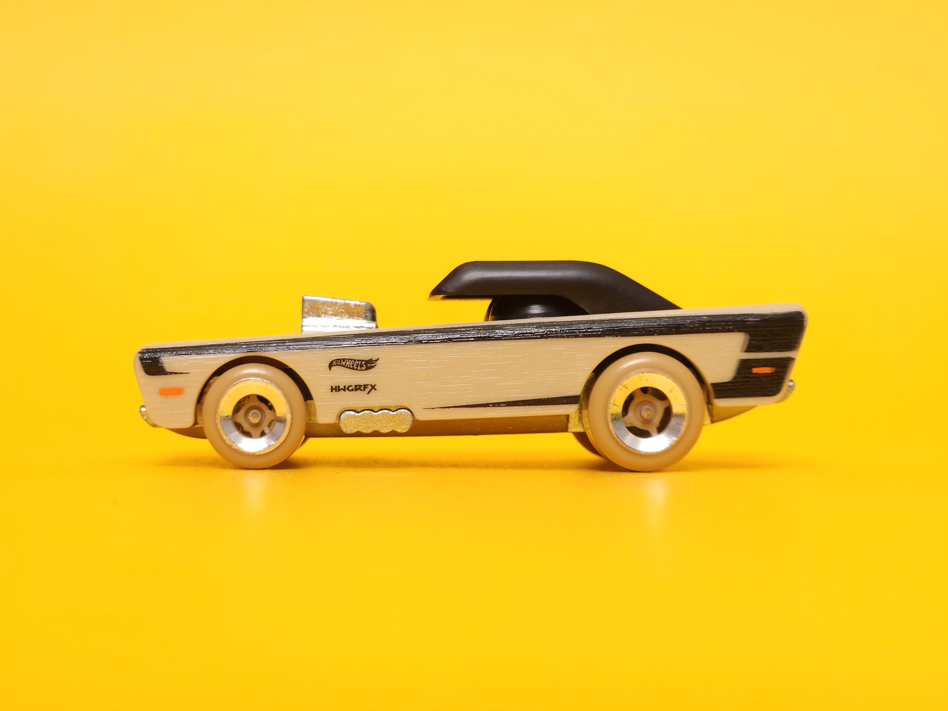 Small Bloc: Tan – 2024 Mattel Hot Wheels Basic 1st Edition