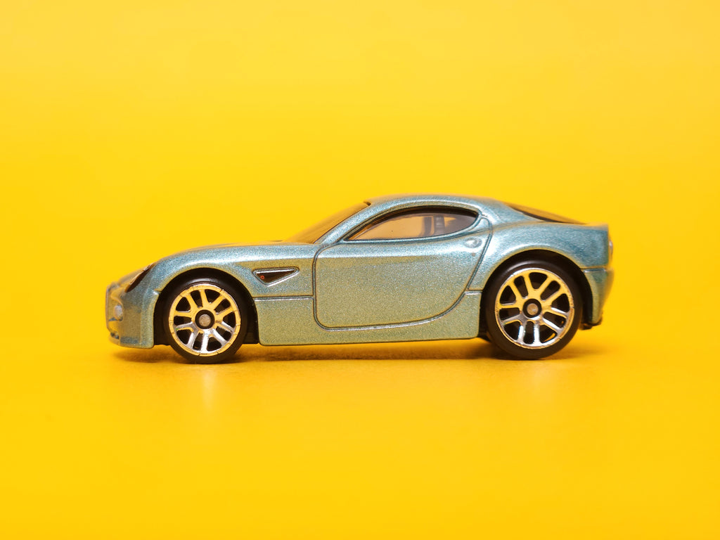Alfa Romeo 8C Competizione: Metalflake Light blue – 2024 Mattel Hot Wheels Silver