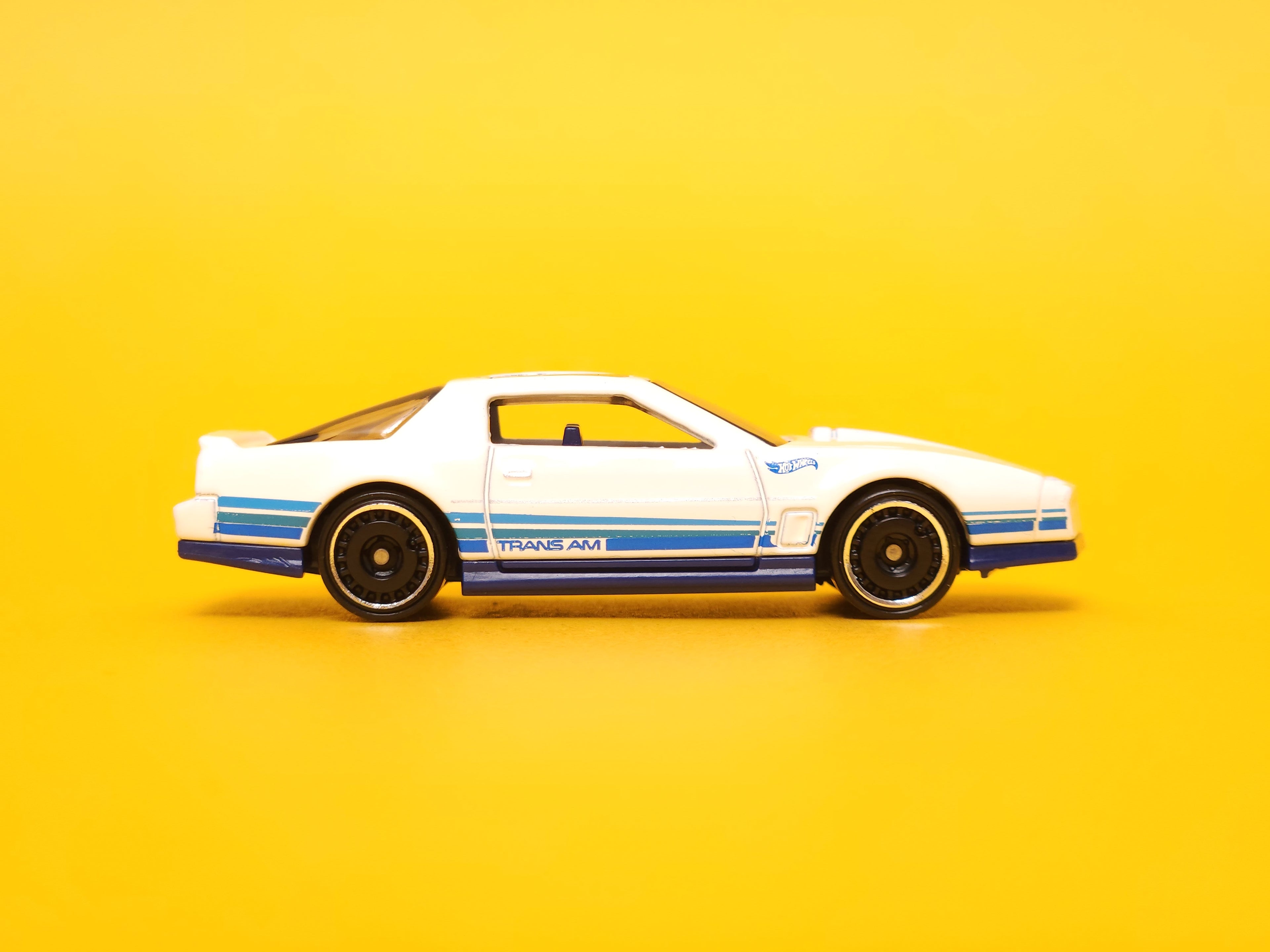 '84 Pontiac Firebird: White – 2023 Mattel Hot Wheels Basic