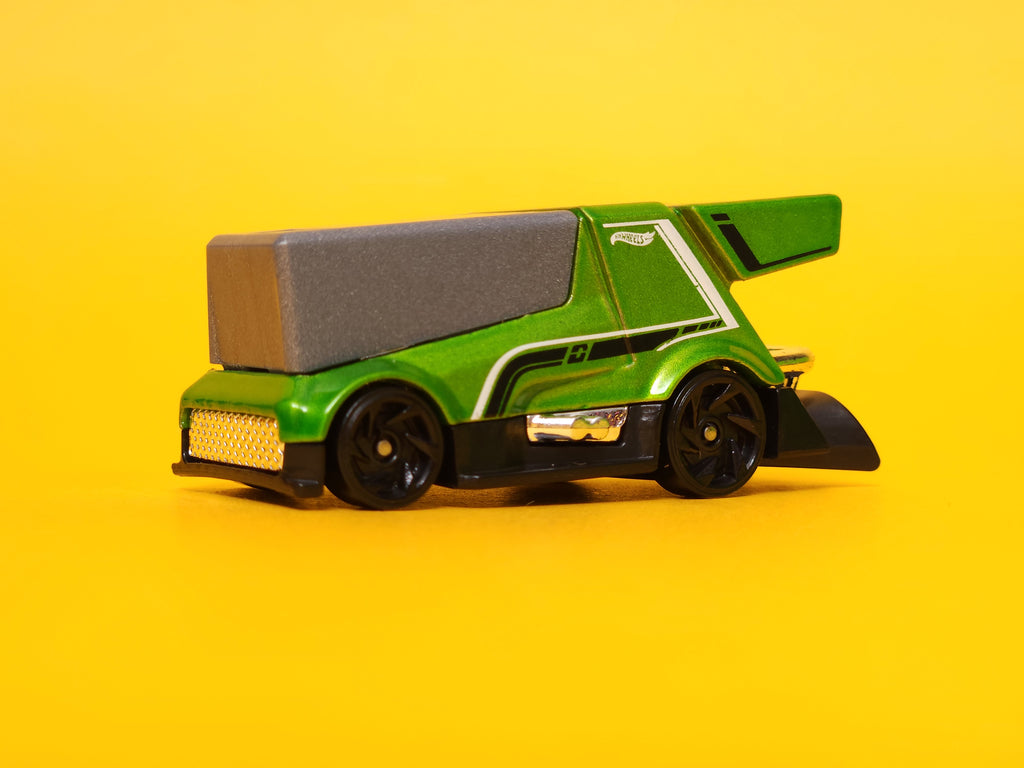 Rink Racer: Metalflake green – 2024 Mattel Hot Wheels Basic 1st Edition