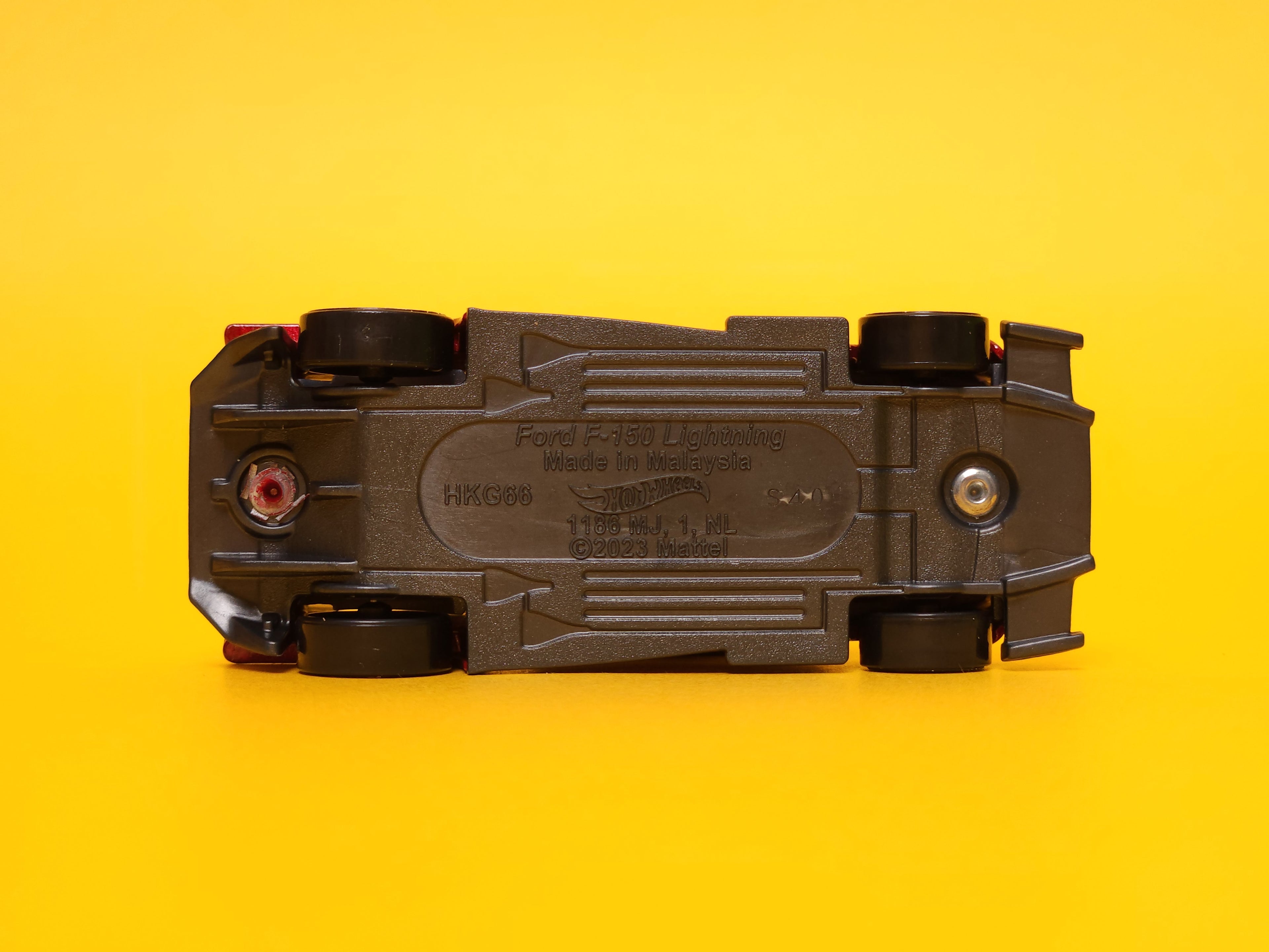 Ford F-150 SVT Lightning: Metalflake Dark Red – 2024 Mattel Hot Wheels Basic