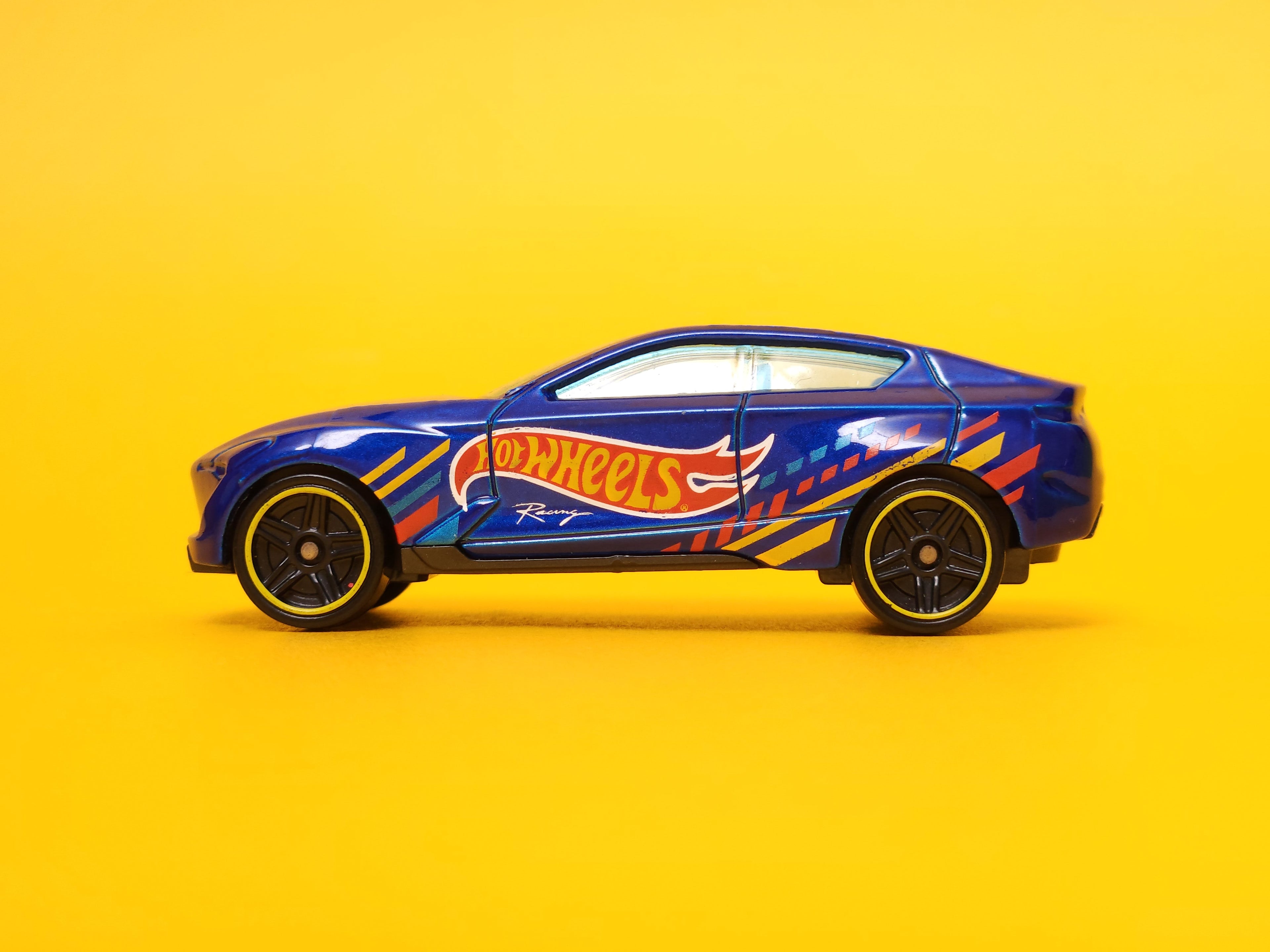 Grand Cross: Blue – 2020 Mattel Hot Wheels Basic 1st Edition