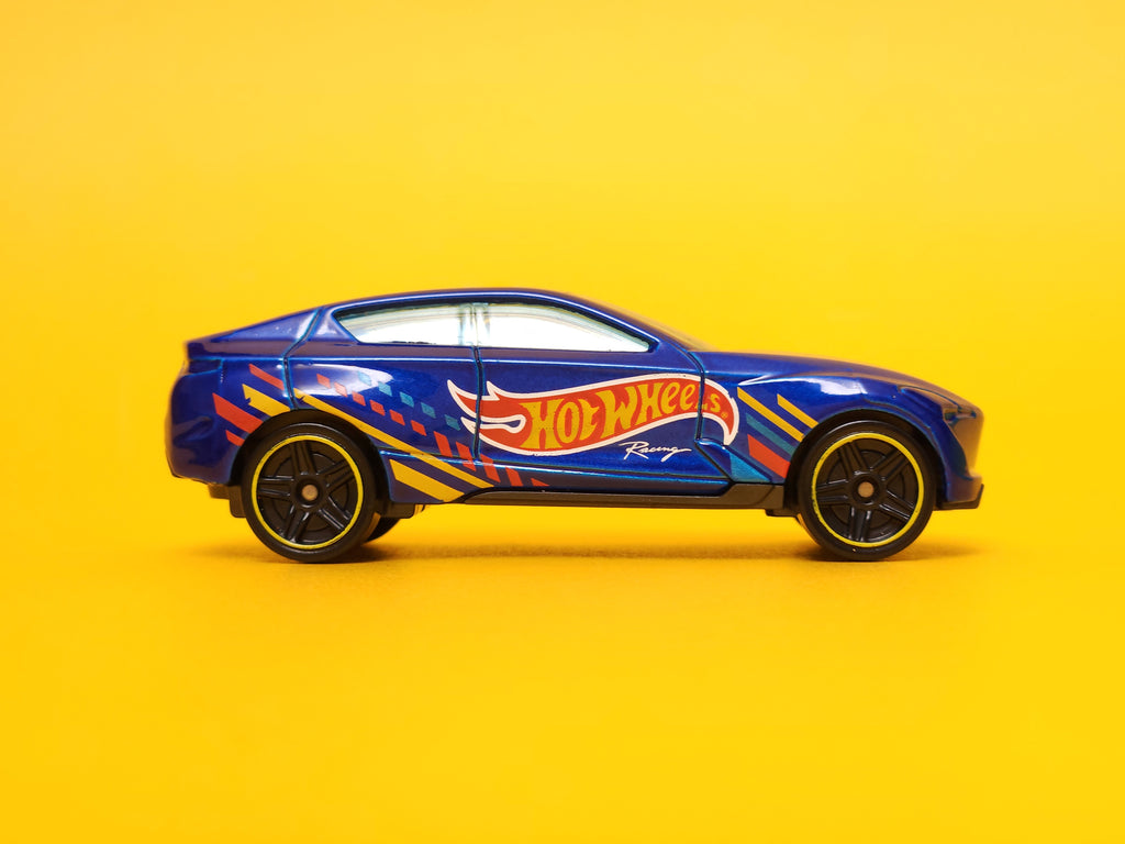 Grand Cross: Blue – 2020 Mattel Hot Wheels Basic 1st Edition