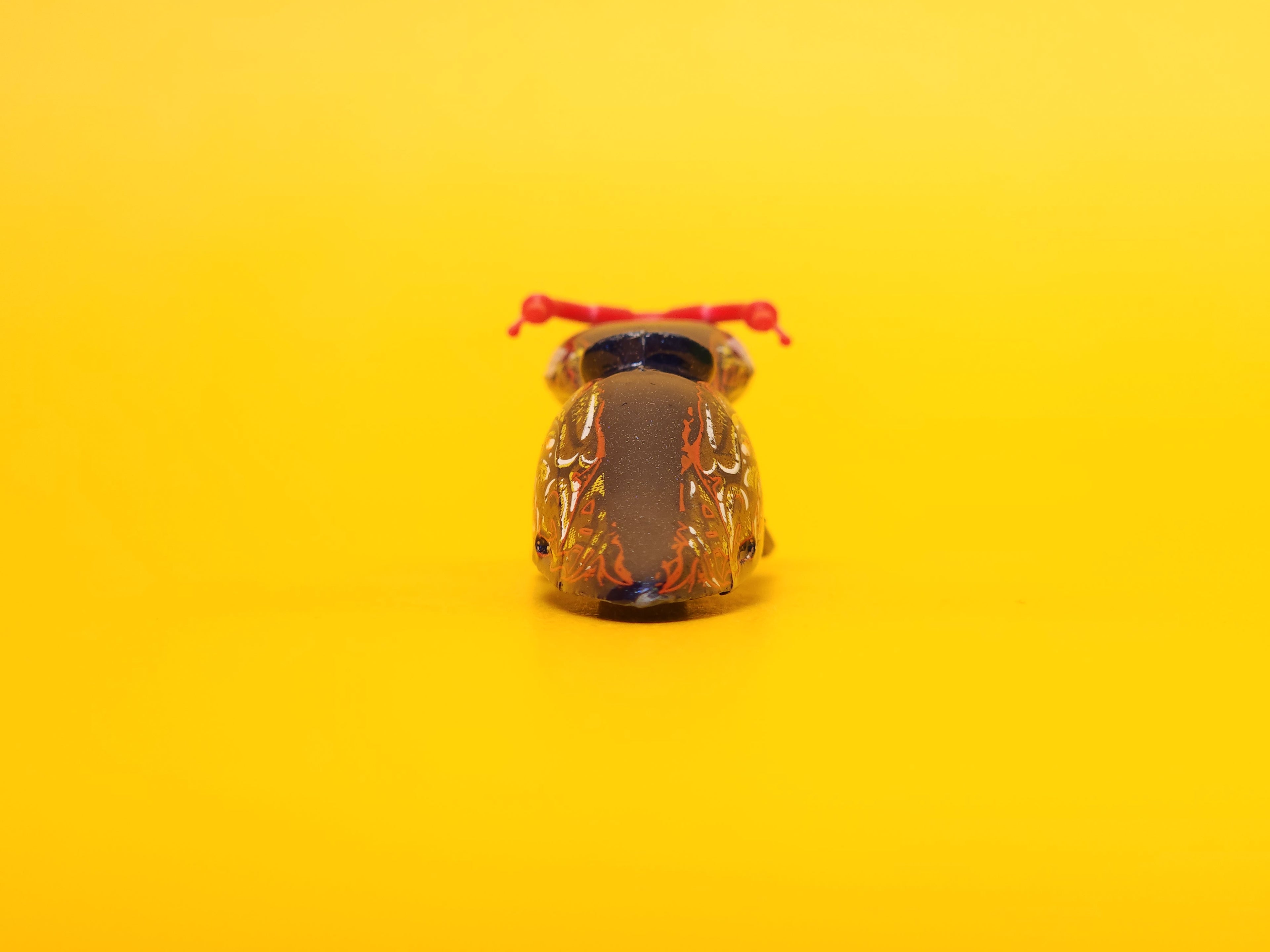 W-Oozie: Metalflake Dark Blue – 2006 Mattel Hot Wheels Basic