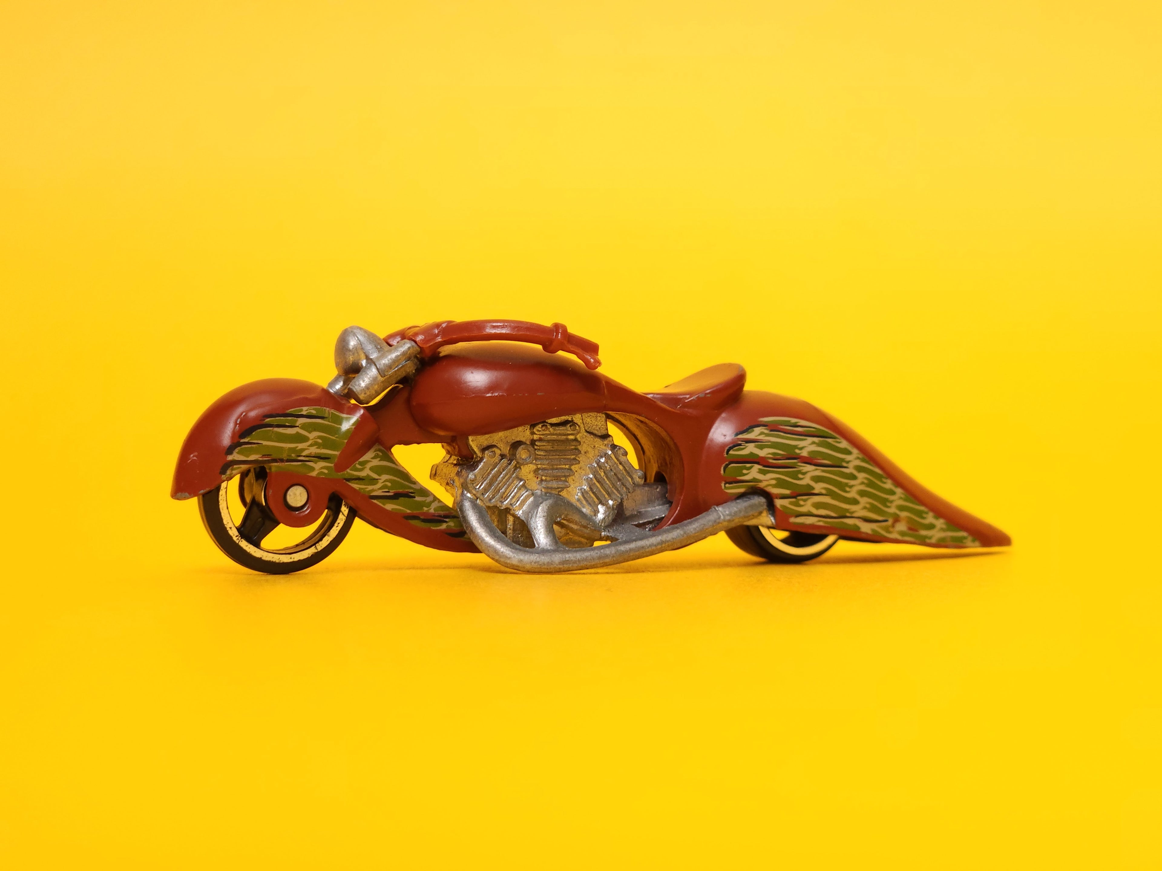 W-Oozie: Flat Copper – 2007 Mattel Hot Wheels Basic