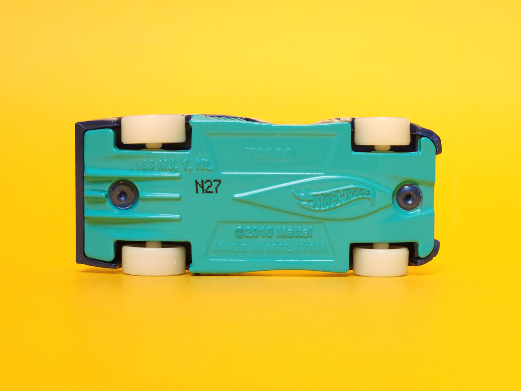 24 Ours: Dark Blue – 2017 Mattel Hot Wheels Basic