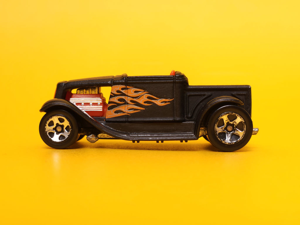 Hooligan: Matte Black – 2003 Mattel Hot Wheels Basic