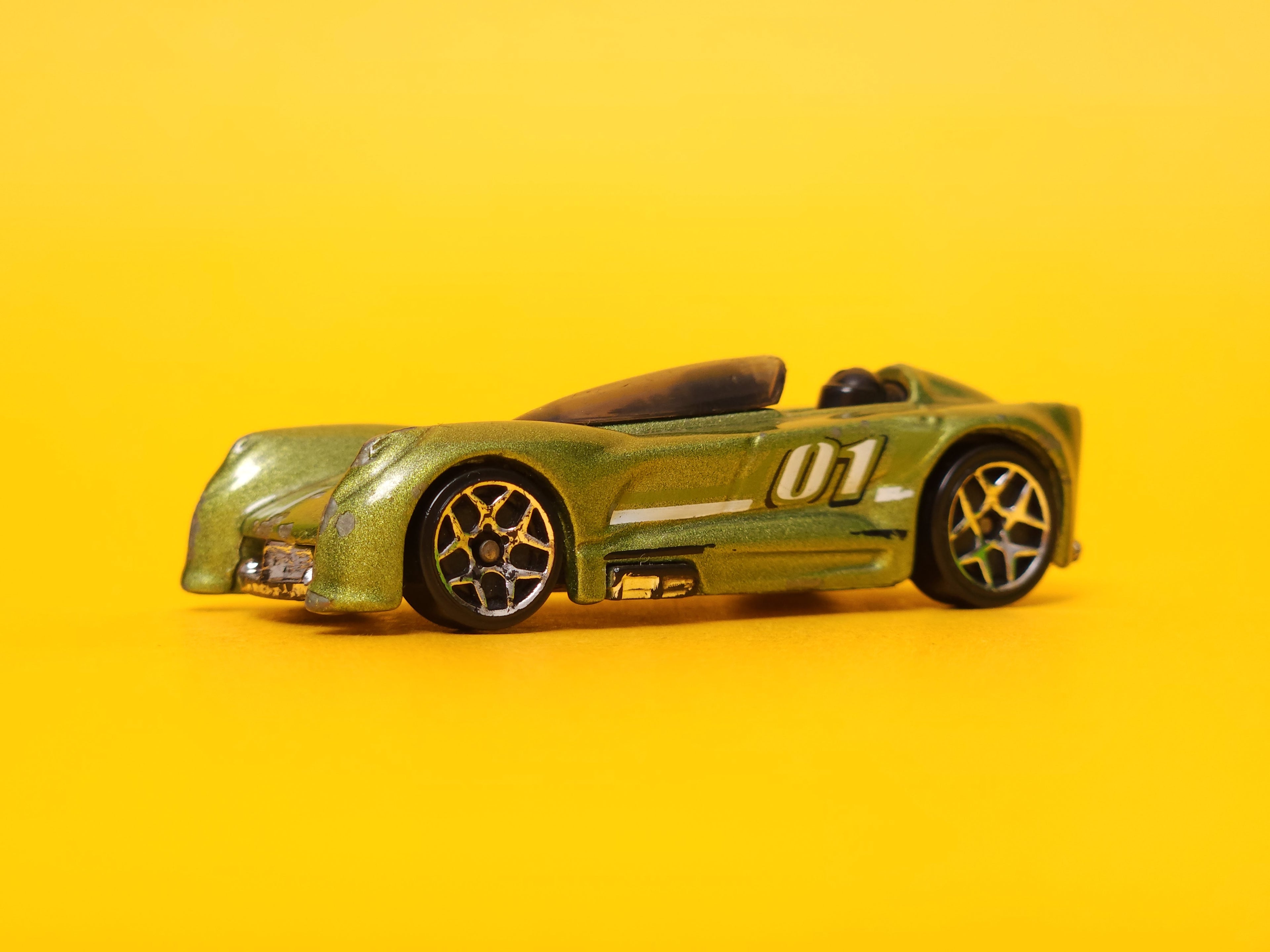 Monoposto: Metalflake Dark Green – 2007 Mattel Hot Wheels Basic